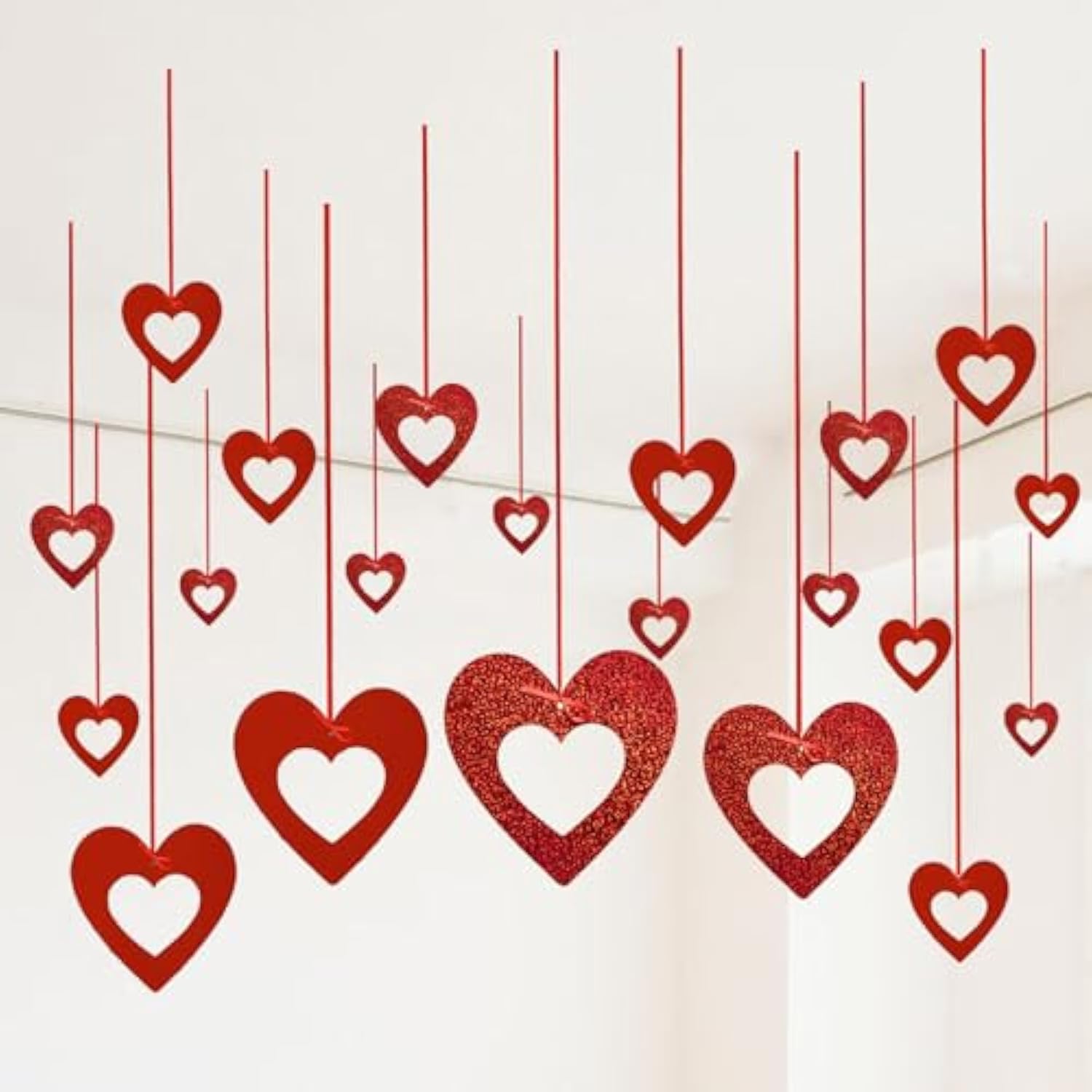 32 Pcs Pre-Assembled Hollow Laser Red Love Heart Hanging Swirl Decoration, Valentine'S Day Heart Hanging Swirls, Wedding Party Decorations, Ceiling Hanging Streamers For Wedding Anniversary Supplies