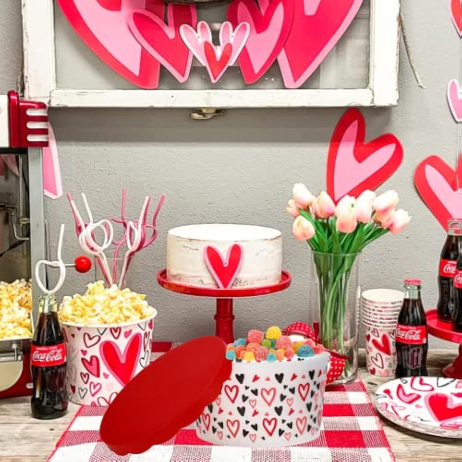 Lle Valentines Plastic Cookie Container With Scallop Lids Round Food Tubs For Cookies Candies Gift Canister Goody Treat Party Favor Boxes Home Kitchen Valentines Day Holiday Easter Decor Pack Of 3