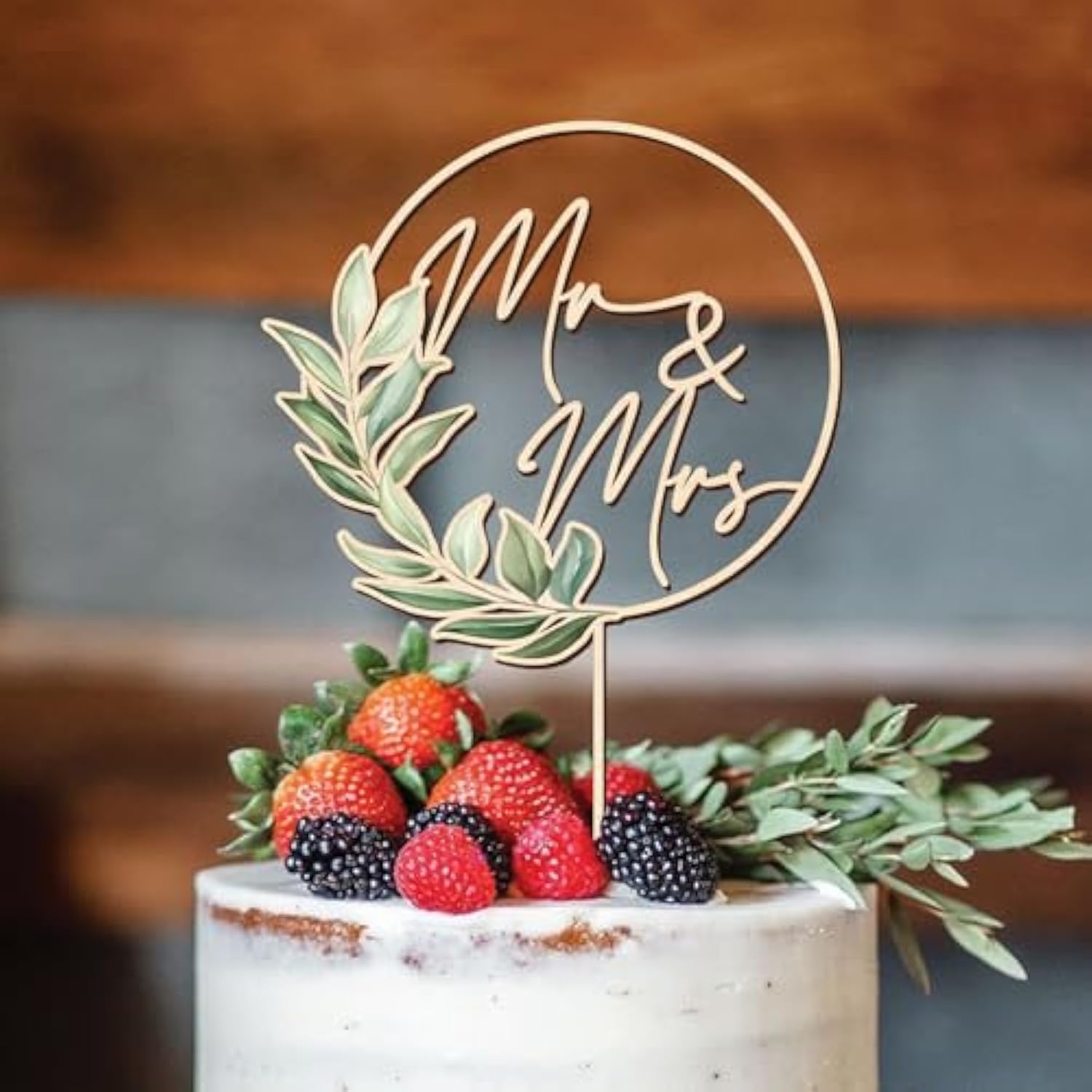 Wooden Mr & Mrs Wedding Cake Toppers Bride and Groom Decoration