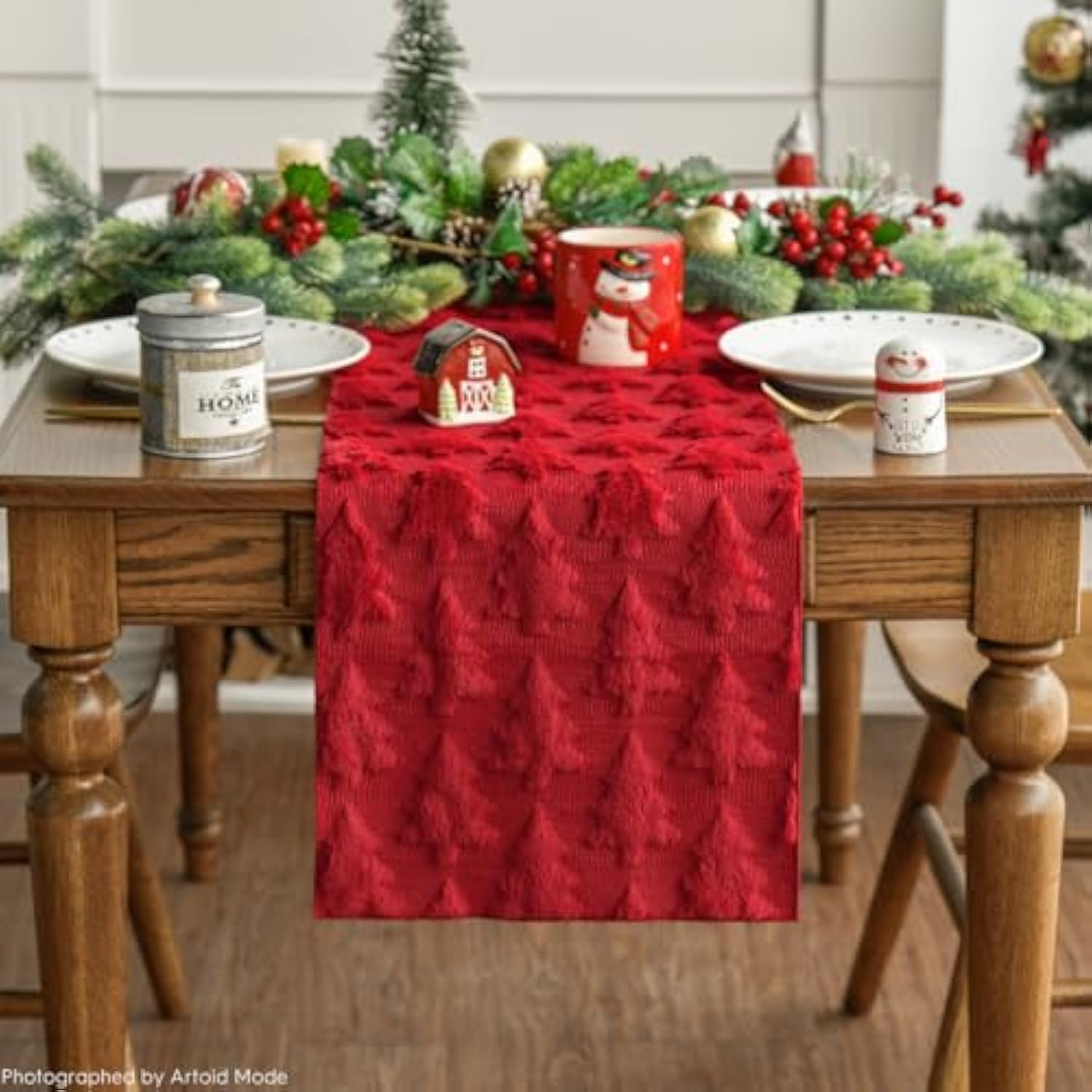 Christmas Trees Red Soft Plush Faux Fur Jacquard Christmas Table Runner, Holiday Kitchen Dining Table Decoration For Home Party Decor 13X72 Inch