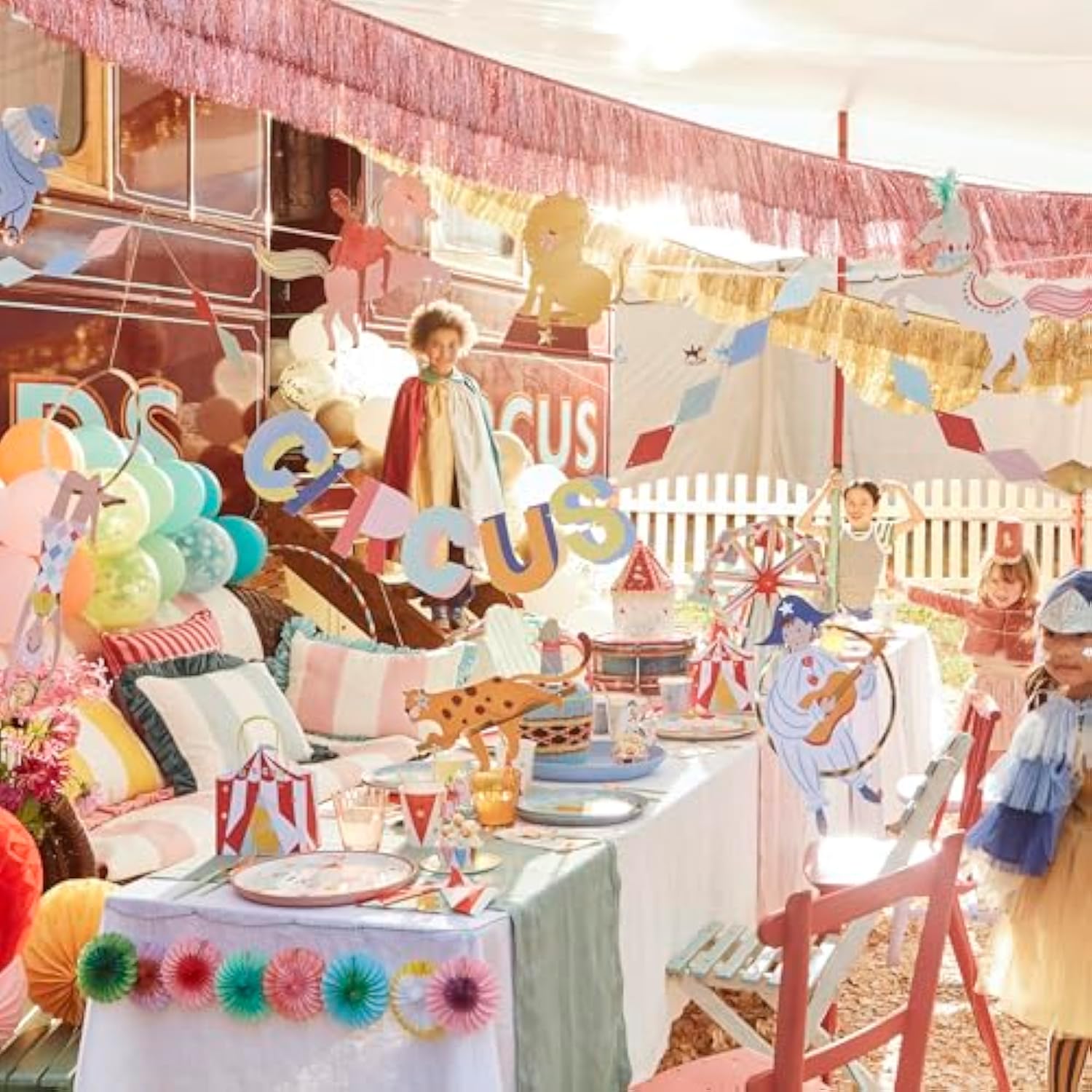 Meri Meri Circus Party Banner (Pack of 1). 8' Party Garland (12' Including Excess Cord), Circus Theme Party Decorations