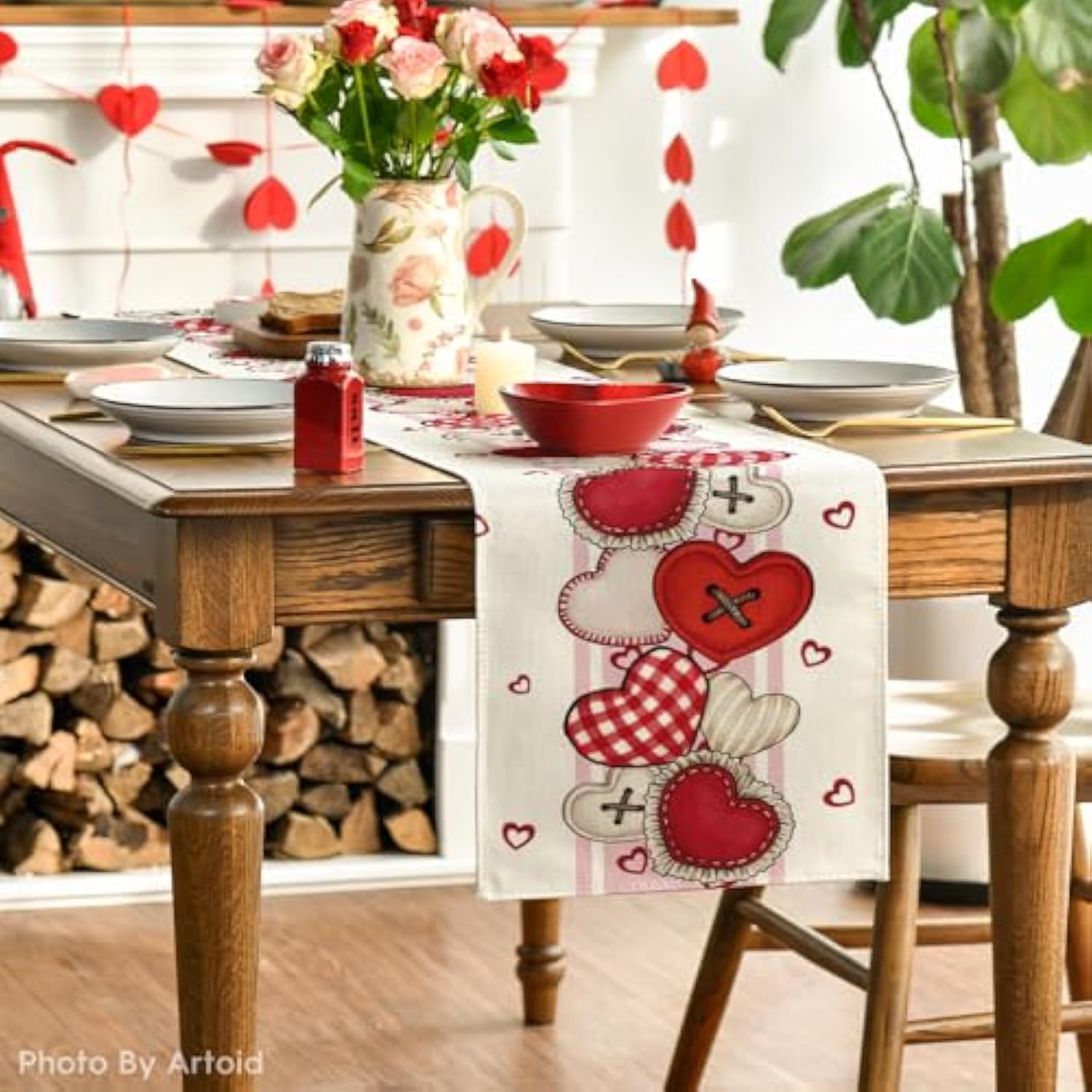 Heart-Shaped Buttons Valentine'S Table Runner, Seasonal Kitchen Dining Table Decoration For Indoor Home Party 13X72 Inch