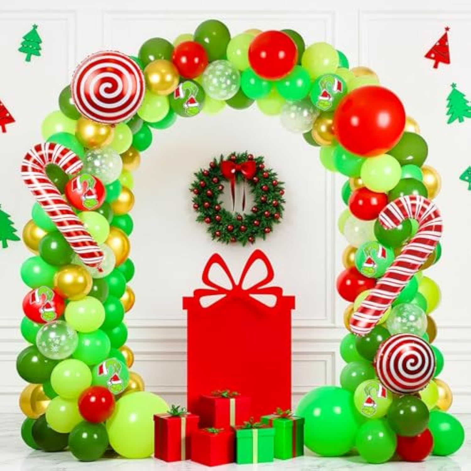 137pcs Christmas Balloon Arch Red Green Gold with Foil Balloons Kit