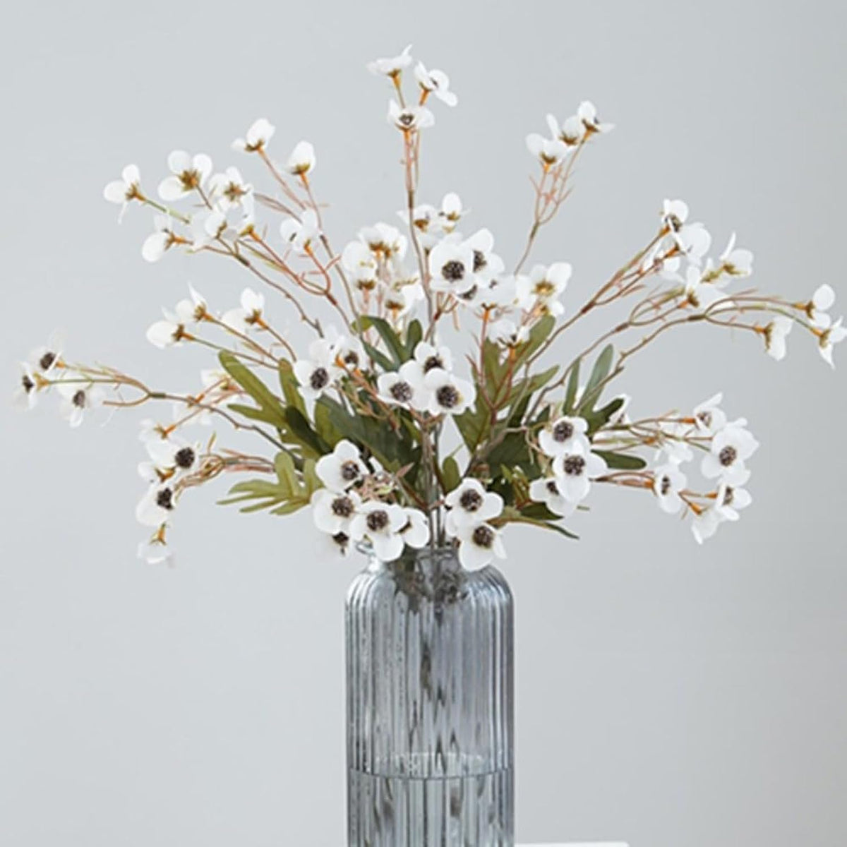 22.8 '' Long 6 Pcs Faux Plum Blossom Artificial Plum Flowers Fake Plum Branches Long Stem Silk Autumn White Plum Silk Simulation Flower Floral Arrangement For Home Wedding Table Decoration Party