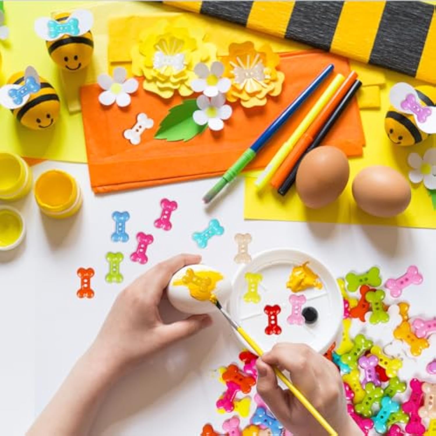 100Pcs Pet Dog Bone Toy Plastic Buttons 2 Holes Sewing Craft 18Mm