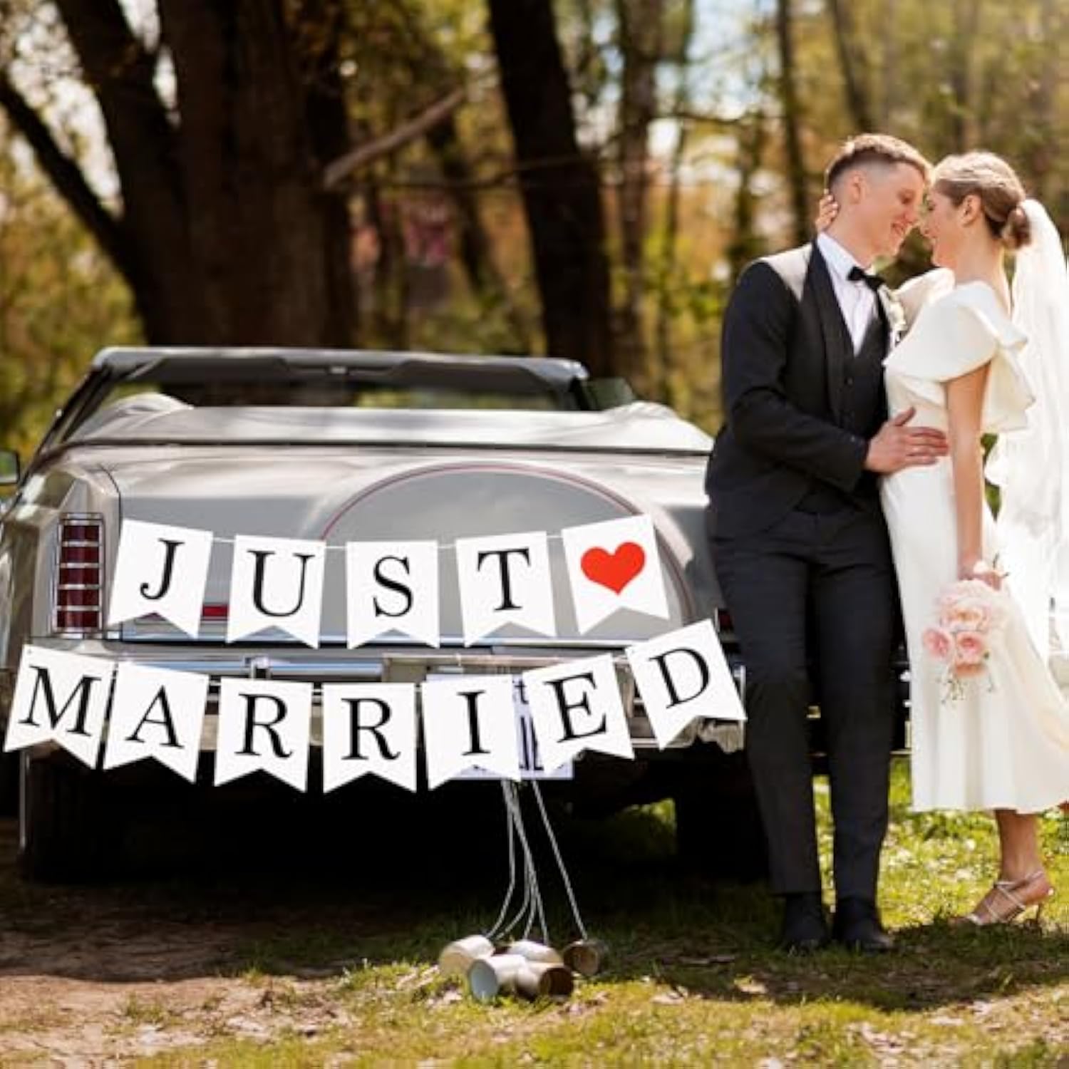 Just Married Wedding Banner, Card Flag Decoration for Bridal Shower & Anniversary
