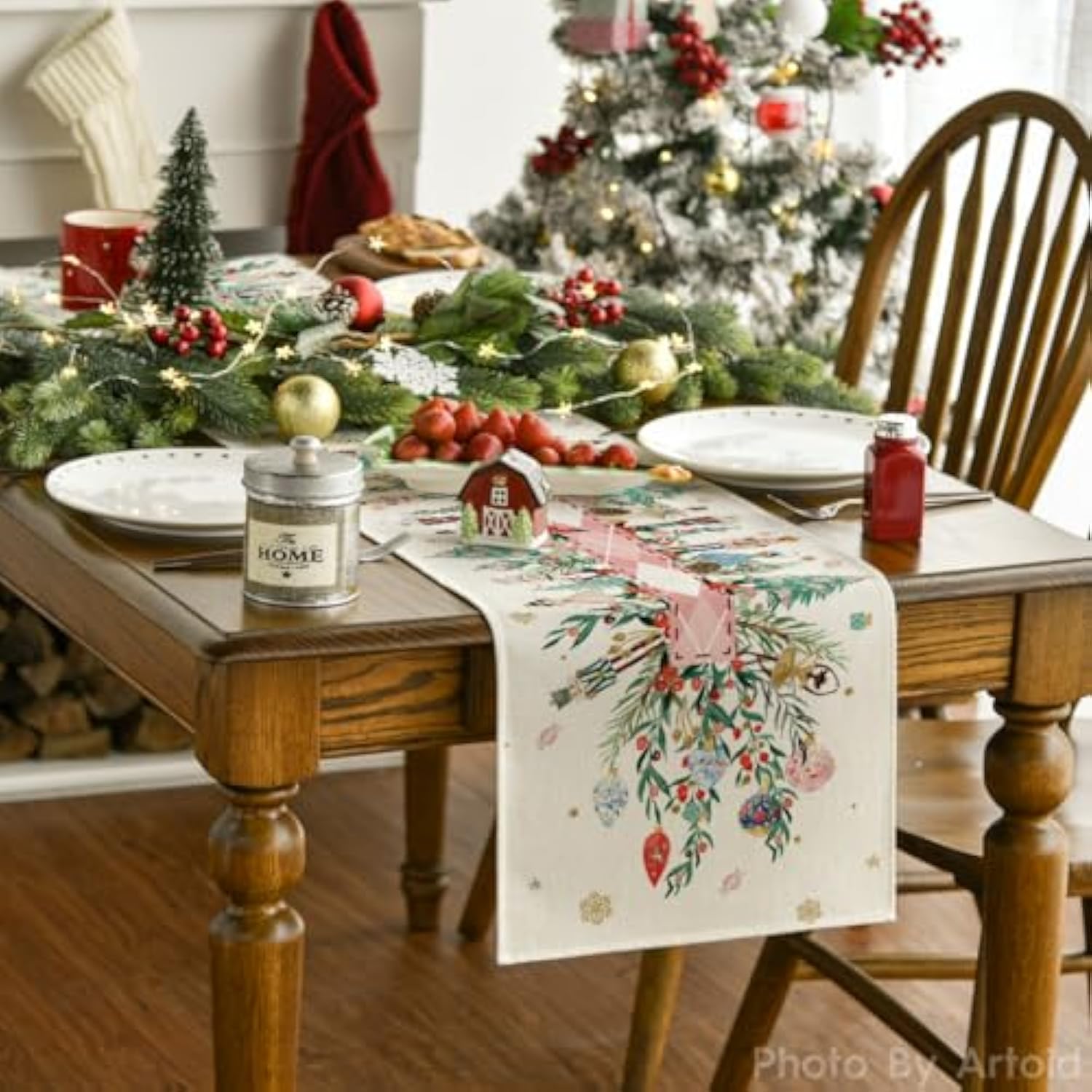 Nutcracker Floral Holly Christmas Table Runner, Seasonal Winter Kitchen Dining Table Decoration For Home Party Decor 13X72 Inch