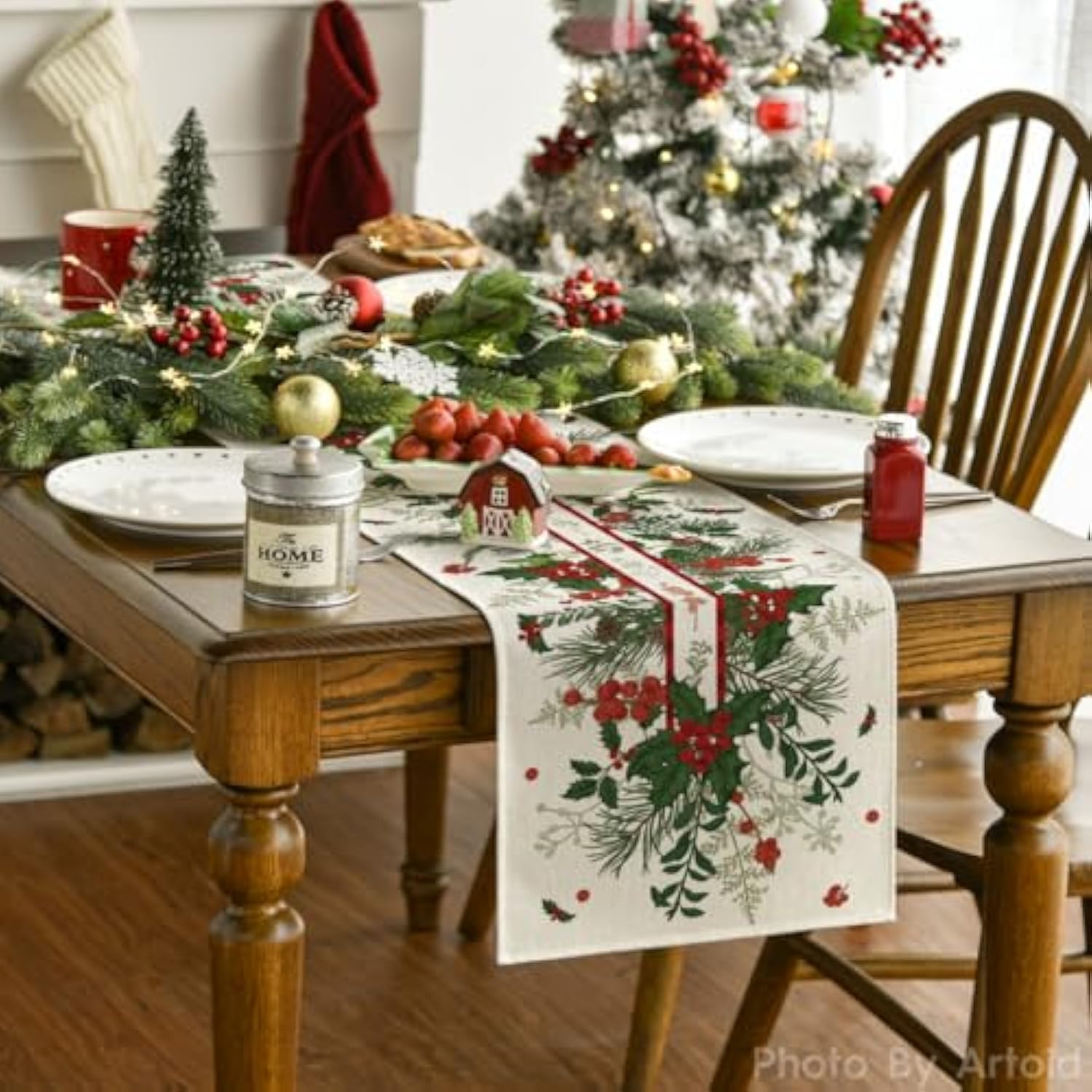 Holly Pine Cone Leaves Floral Christmas Table Runner, Seasonal Winter Kitchen Dining Table Decoration For Home Party Decor 13X72 Inch