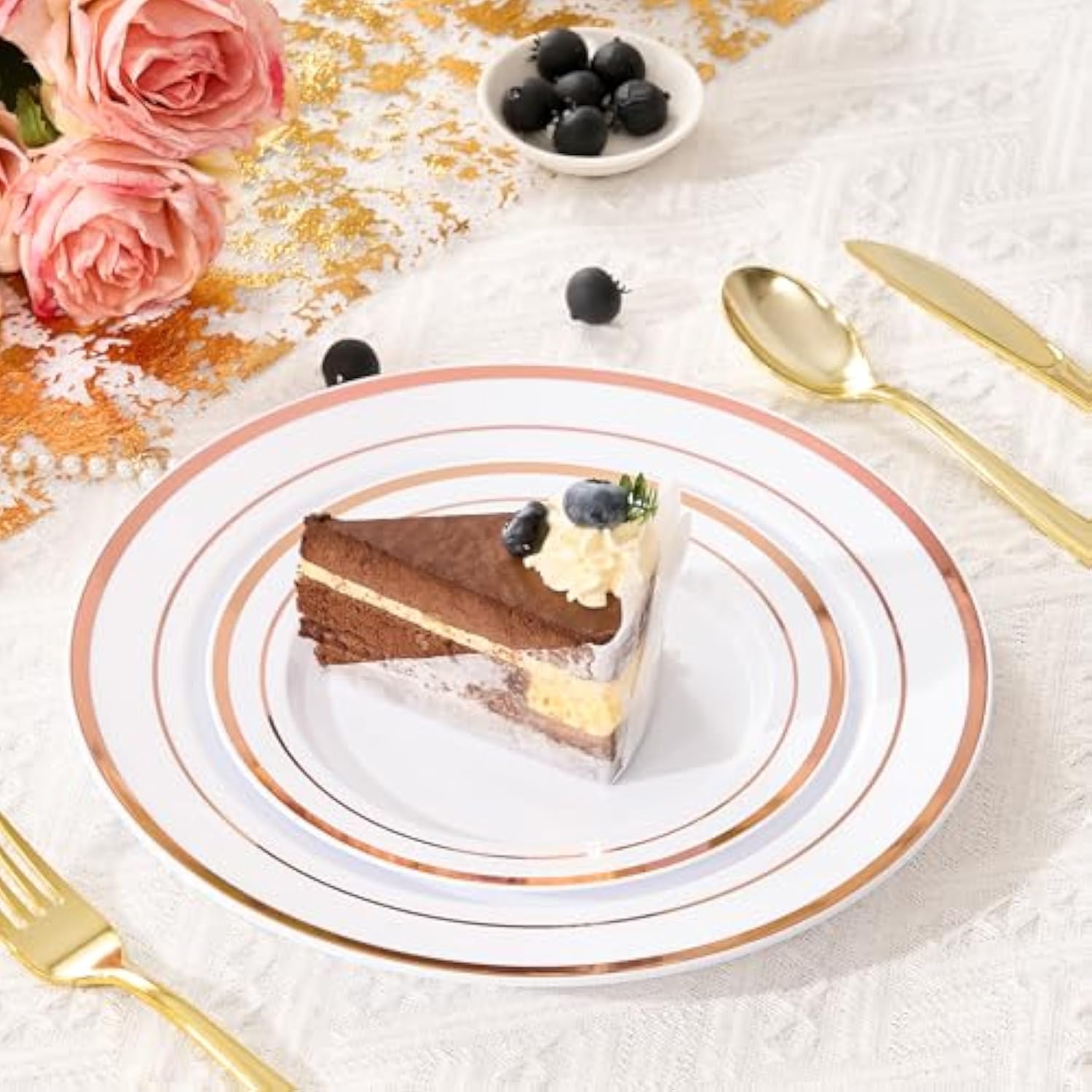 100Pcs Rose Gold Plastic Plates, Disposable Plates With 50Pcs 10" Dinner Plates & 50Pcs 7" Dessert Plates For 50 Guests, Plastic Party Plates For Wedding, Birthday, Rose Gold