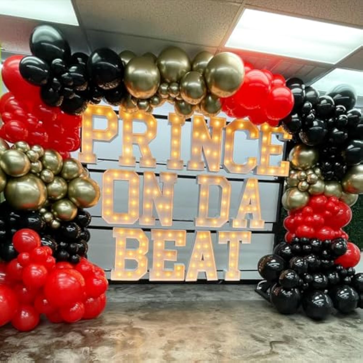 60Pcs Red Black Gold Latex Balloons 12in Metallic Confetti Party Decorations