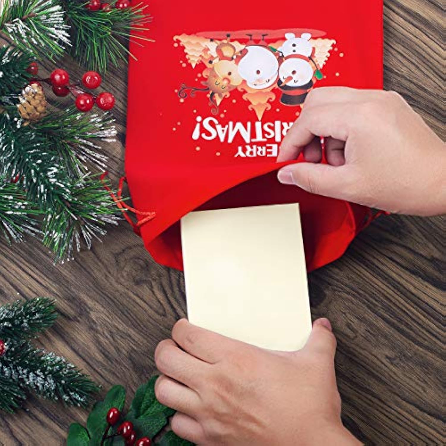 Christmas Gift Bags 5Pcs Of Flannel Small Bag With Drawstring Medium Size Good For Xmas Party Favors