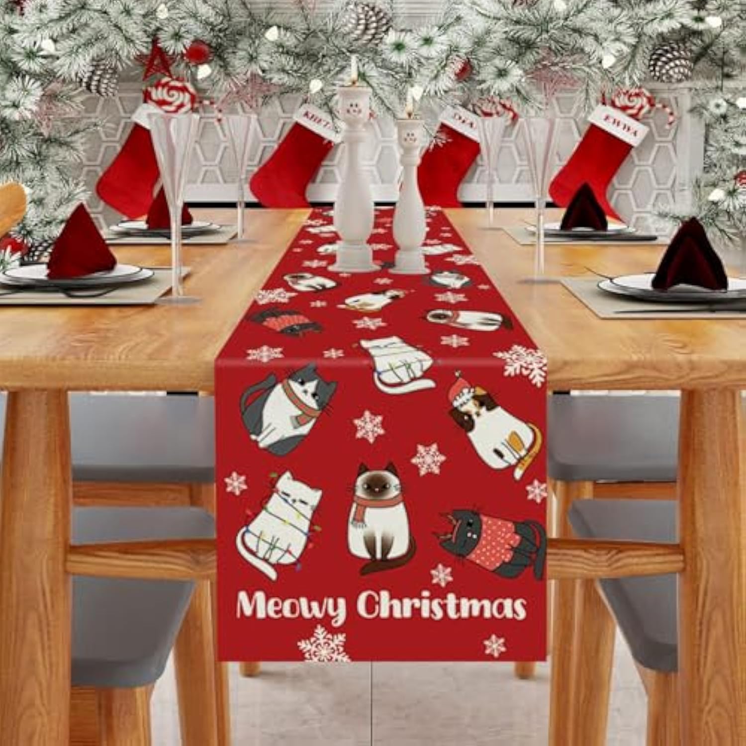 Cat Christmas Table Runner Meowy Christmas Snowflake Red Table Decoration For Winter Xmas Holiday Kitchen Dining Home Party 13X72 Inch