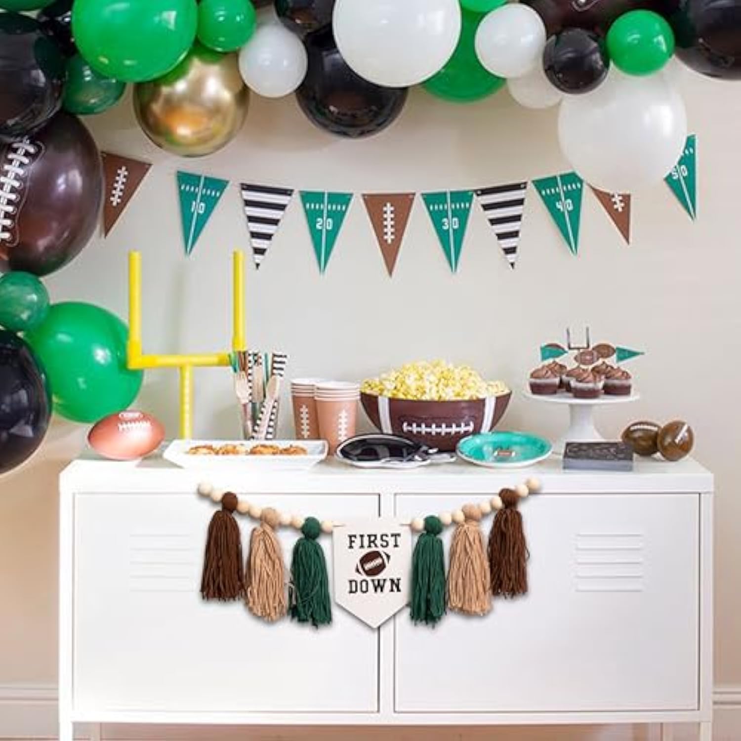 Football Highchair Banner 1St Birthday - First Year Down High Chair Banner, Tassels Decorations For First Birthday Party, Anniversary, Baby Shower, Photo Booth Props... (Green)