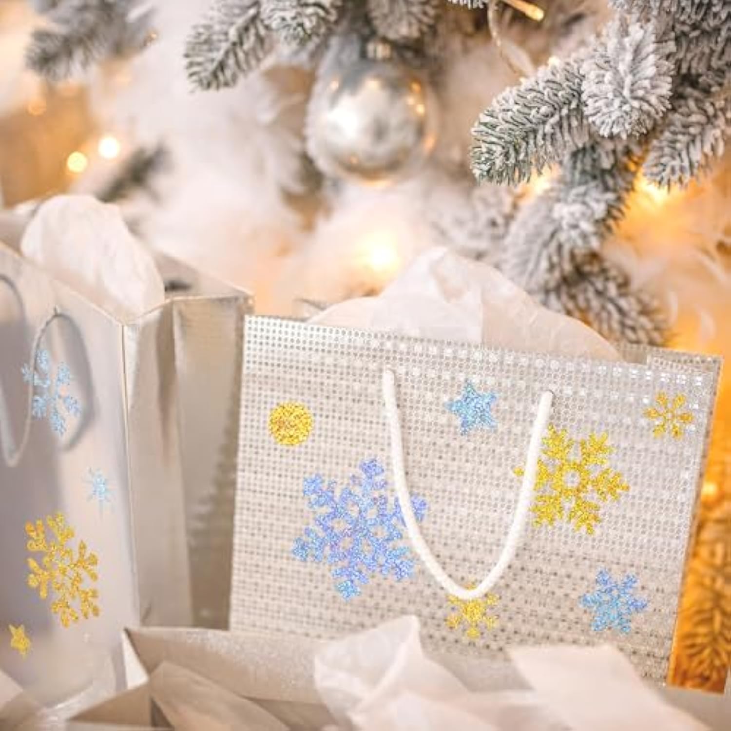Christmas Envelope Seal Snowflake Sticker Glitter Xmas Winter Label Snowflake Dot Stickers Decals For Card Box Home Crafts Decoration (Silver, 20 Sheets)