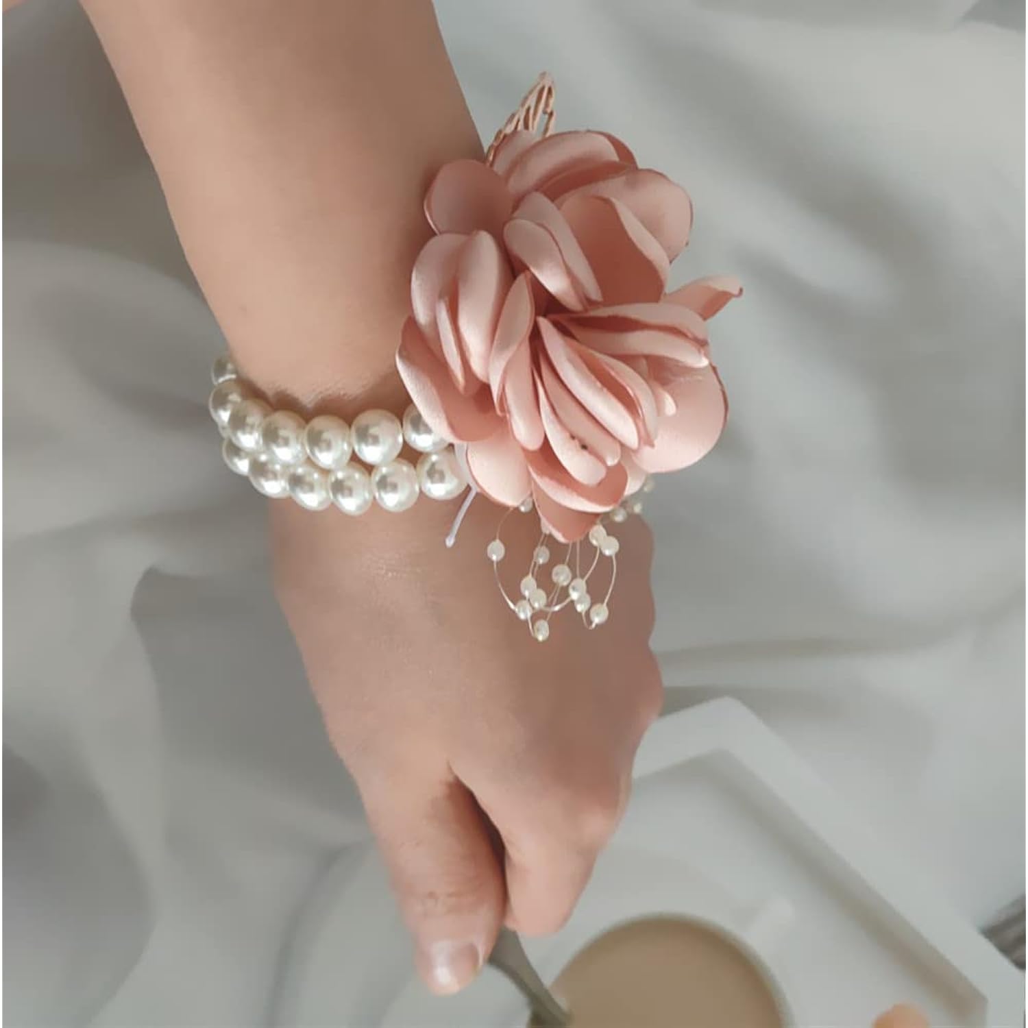 Pink Rose Flower Bridesmaid Wrist Corsage For Dance Party Wedding Ball Prom, Rhinestone Bridal Hand Ribbon Flower Suit Pearl Bracelet Decor Accessories (1 Pack)