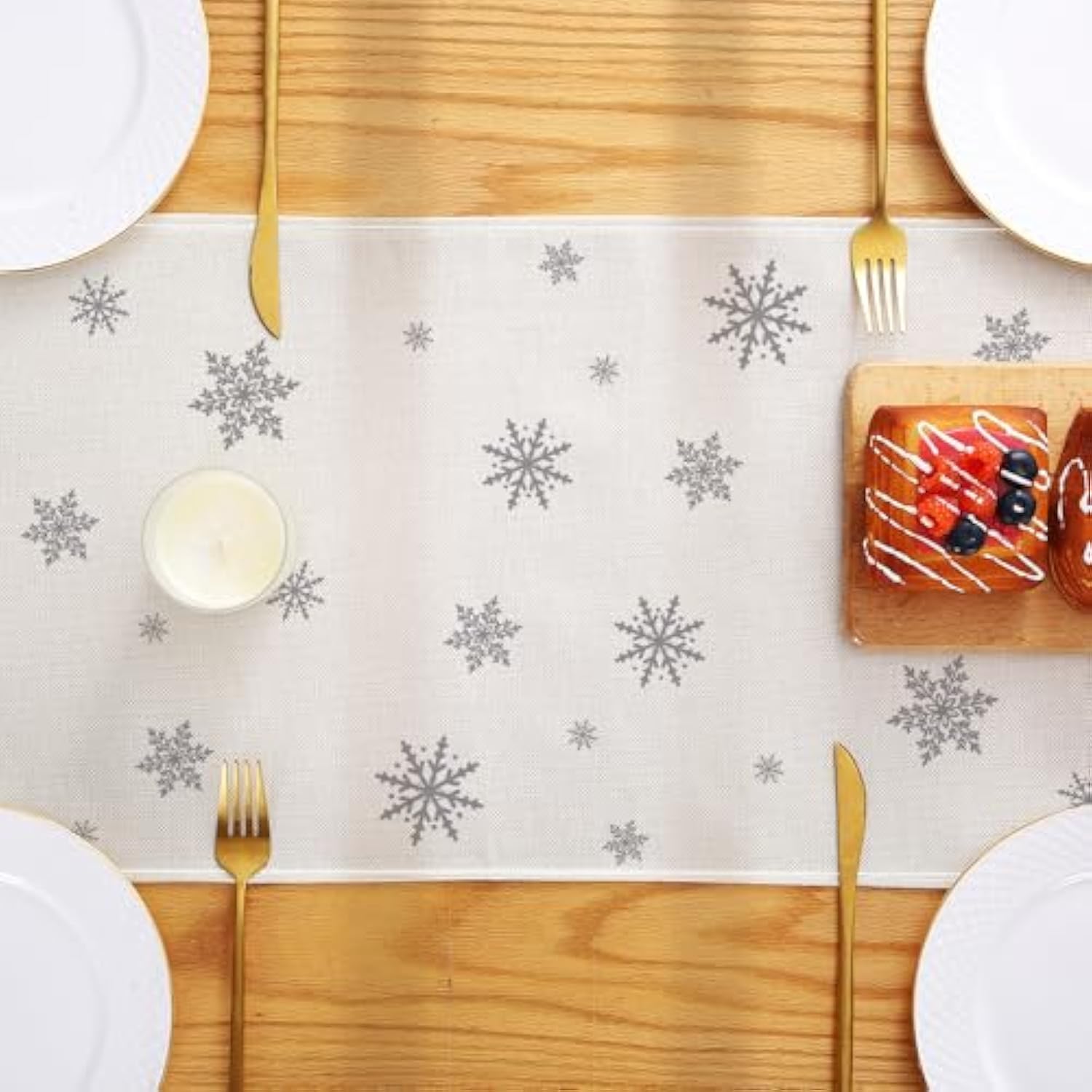 Trees Snowflake Christmas Table Runner Merry Christmas Table Runners Xmas Winter Holiday Kinchen Dining Table Decoration For Home 13X48 Inch
