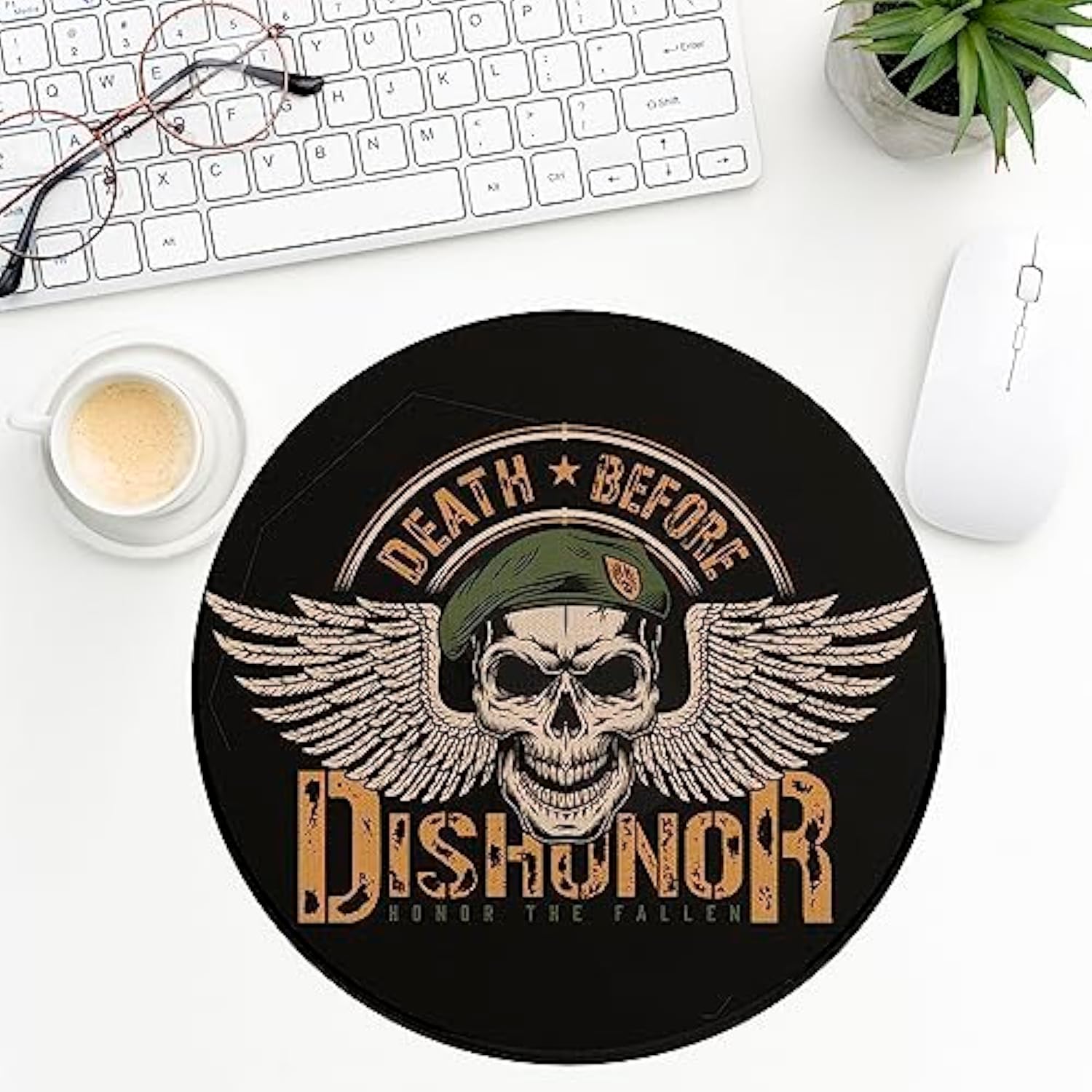 Mouse Pad?Death Before Dishonor Honor The Fallen Skull Print Concept Round Mousepad With Design?Small Non-Slip Rubber Gaming Pads?Office Dorm Computer Laptop Mouse Pad 7.9 X 7.9 Inch