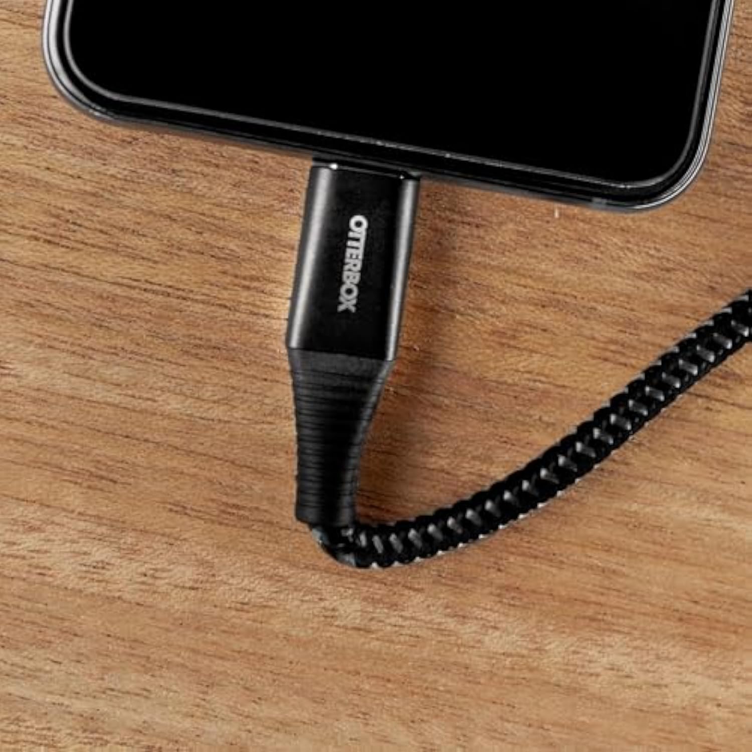 OtterBox Premium Pro Fast Charge USB-C to USB-C Cable, 2m - Haunted Hour (Black)