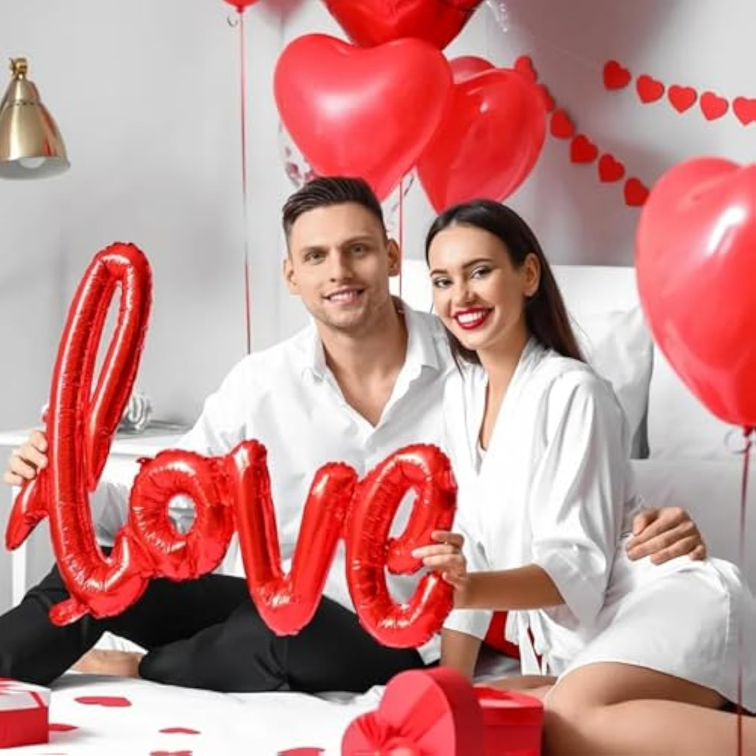 110Pcs Valentine'S Day Balloons With 1000 Pcs Silk Rose Petals I Love You Balloons 50Pcs Heart Hanging And Heart Print Balloon Set For Valentine'S Day, Wedding Party Decorations Supplies