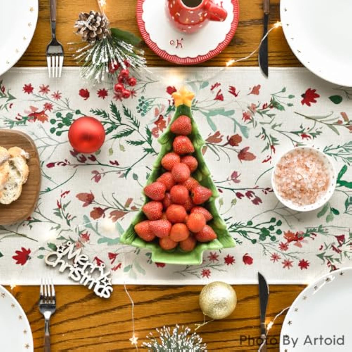 Floral Leaves Christmas Table Runner, Wild Flowers And Grasses Winter Kitchen Dining Table Decoration For Home Party Decor 13X72 Inch