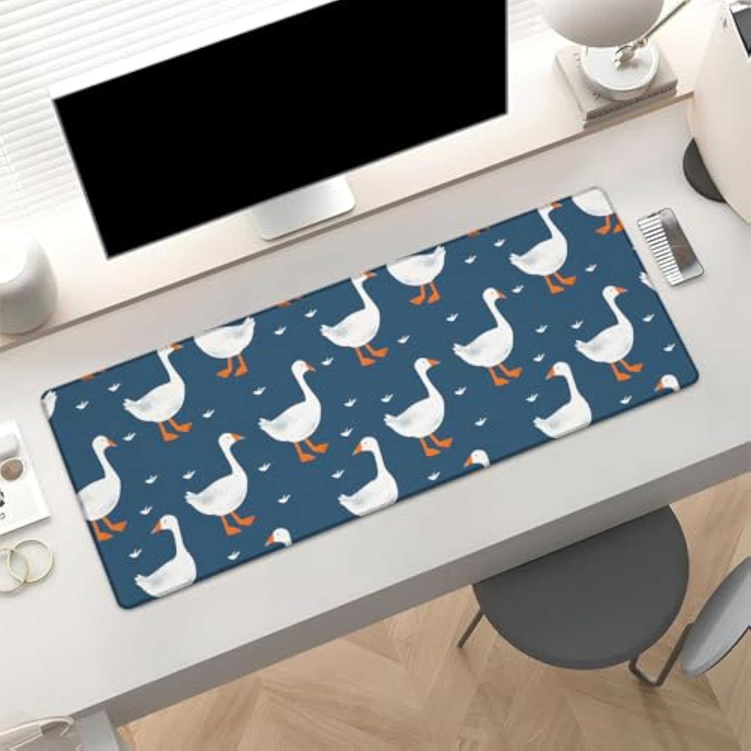Adorable Goose Gaming Mouse Pad, Cute Geese With Tiny Hearts Large Desk Mat For Computer, Extended Keyboard Laptop Mouse Pads 31.5×11.8In, Non Slip Rubber Mousepad For Office Decor Gifts