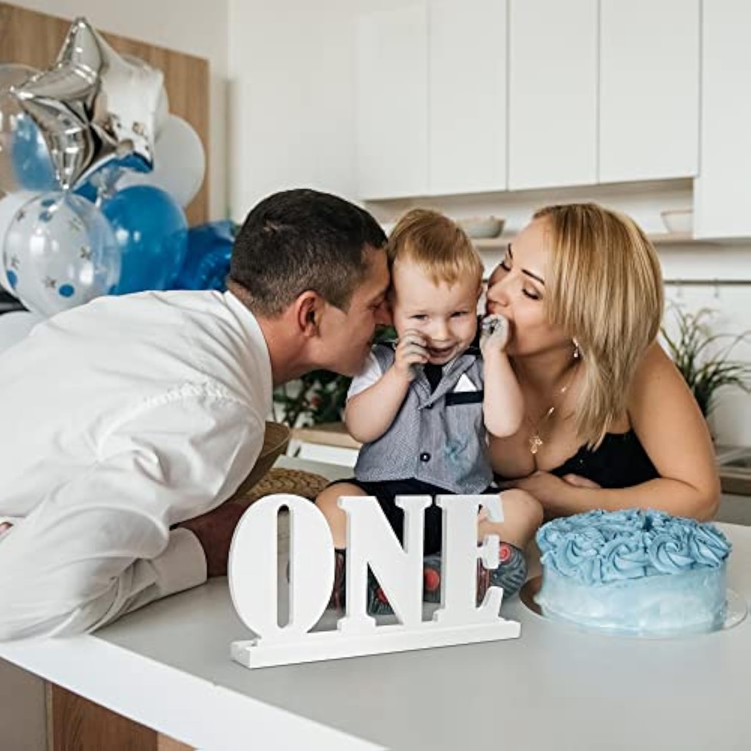 One Wooden Letter Sign For First Birthday, Anniversary, Baby Shower Party Table Decoration – By ?White)