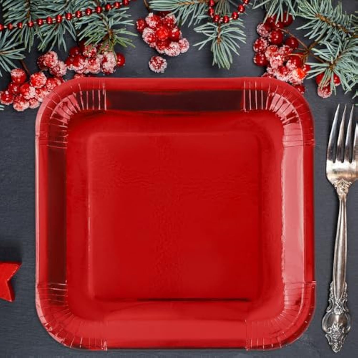 100Pcs Christmas Red Green Square Paper Plates 9 Inch Metallic Foil Plates Merry Christmas Disposable Plates For Xmas Winter Party Tableware Supplies