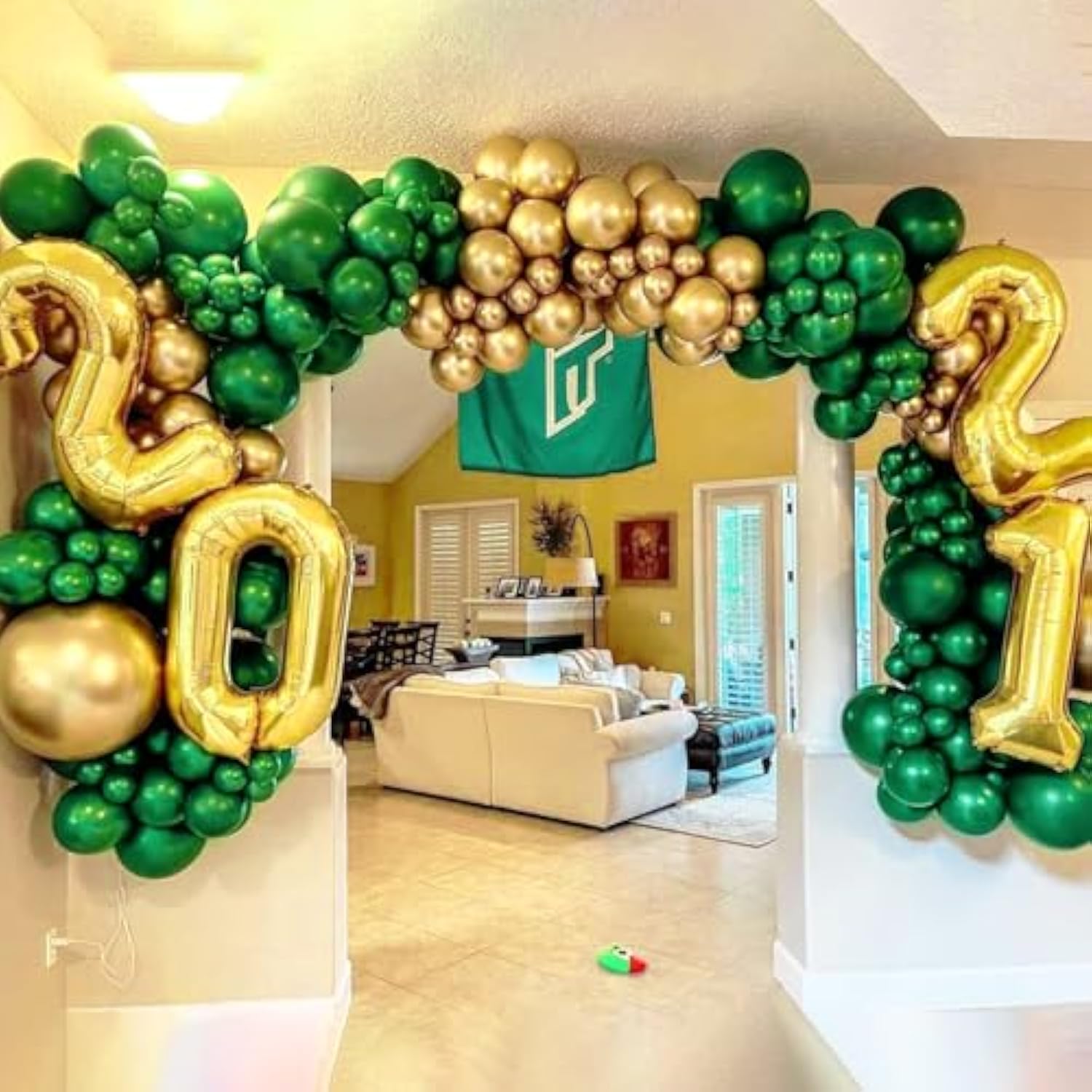 50 Gold Balloons with Ribbons – Metallic & Confetti Set for Parties, Grads and Events 2025