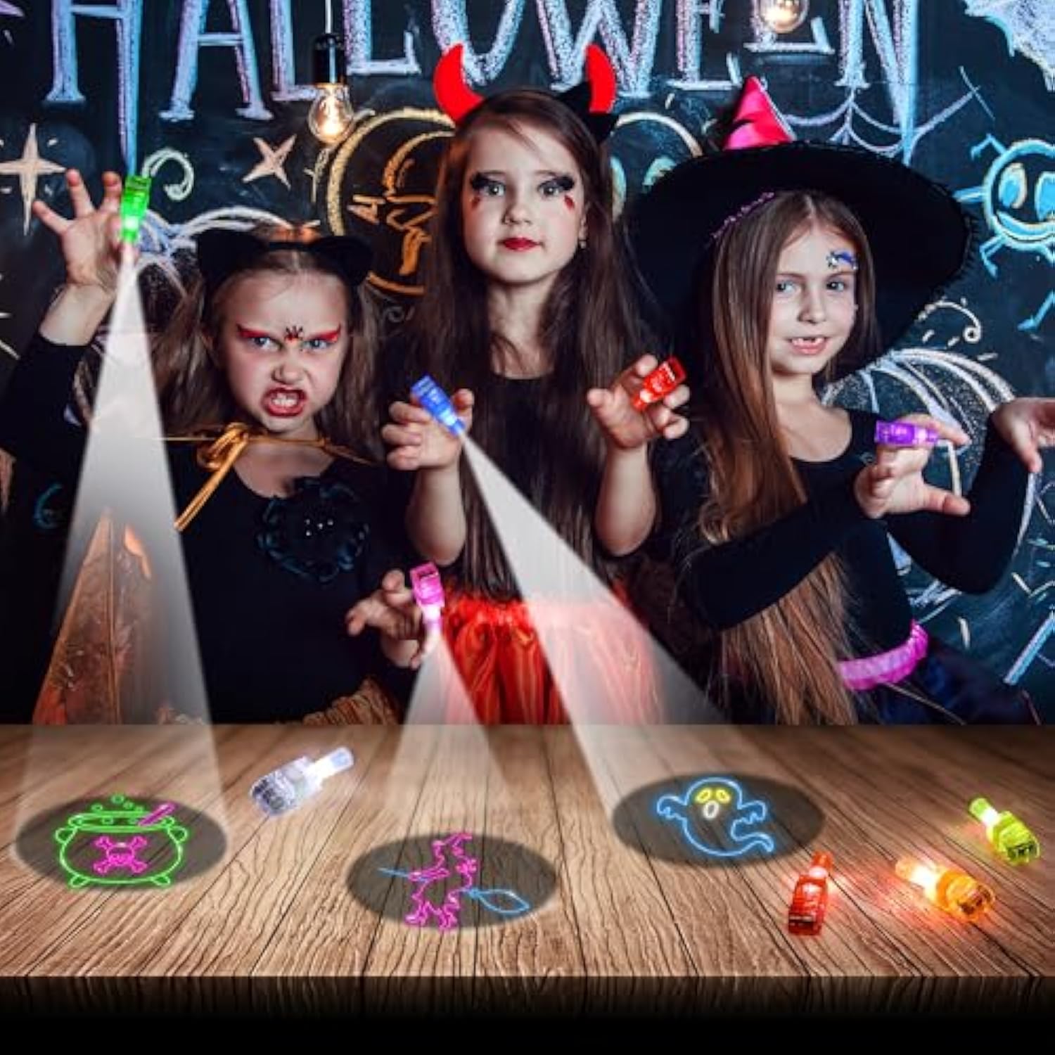 Halloween Party Favors For Kids, 40 Finger Lights Halloween Goodie Bag Stuffers Pinata Fillers Prizes Glow In The Dark Hallo Ween Toys Bulk Treats Non Candy Classroom Favors Kids Trick Or Treat Gift