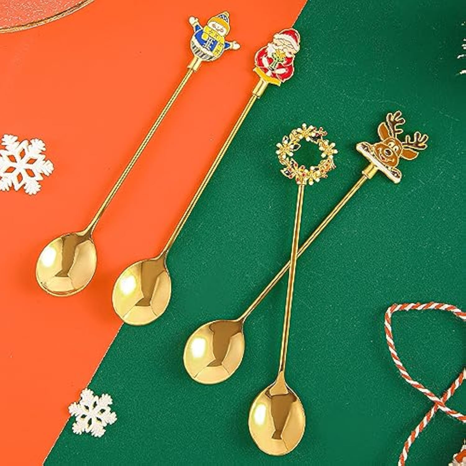 4Pcs Christmas Coffee Spoons Santa Claus Snowman Wreath Elk Stainless Steel Gold Spoons For Milk Coffee Dessert Cake Tea Soup Dinner Tableware Practical Xmas Gift