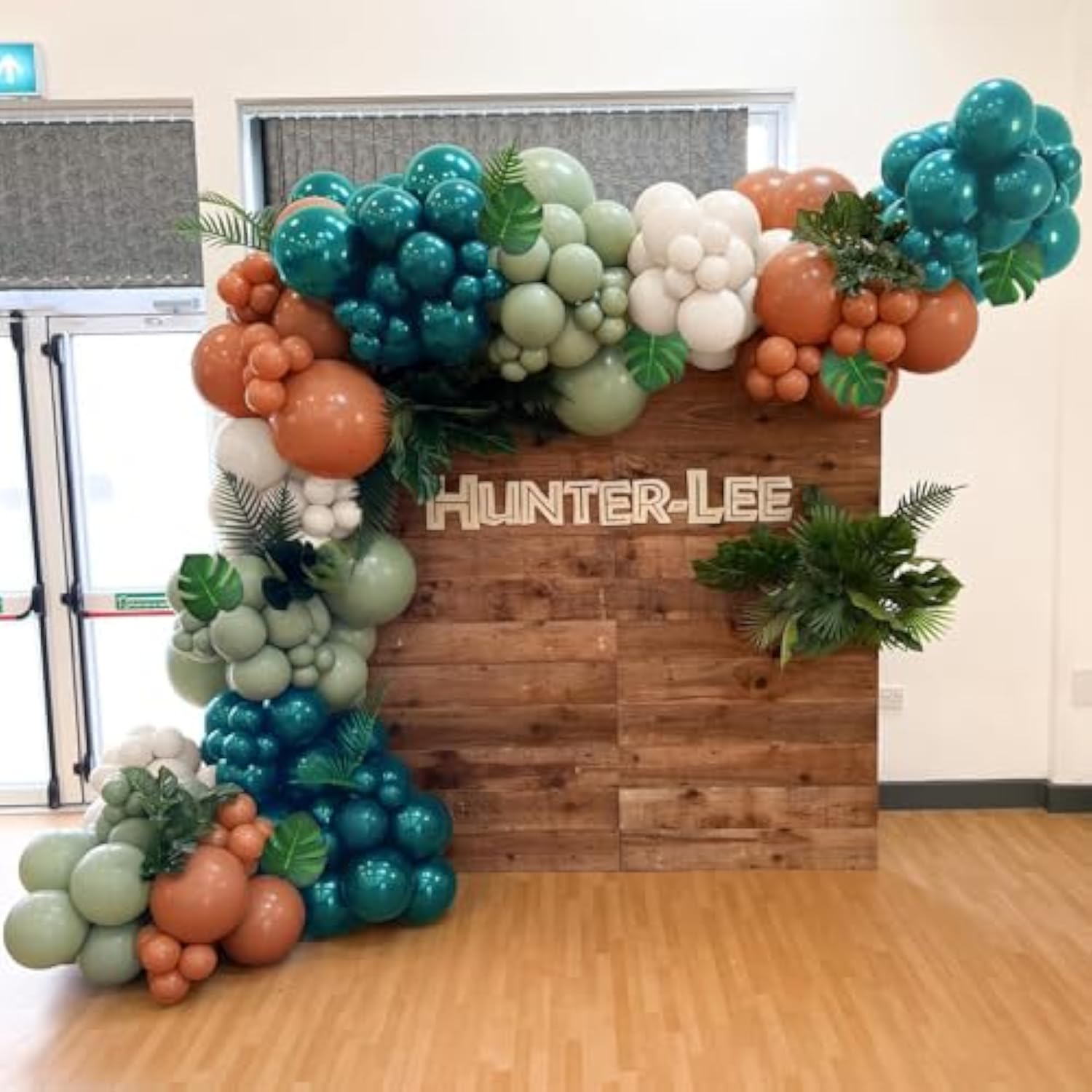 137Pcs Dinosaur Balloon Arch Garland Kit, Jurassic Themed Birthday Decorations With Green Blue Brown White Balloons, For Jungle Theme Party, Dino Balloon For Kids