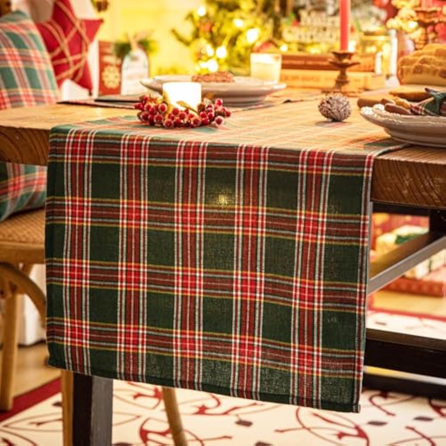 Green Red Plaid Christmas Table Runner, Winter Holiday Table Runners 72 Inches Long, Xmas Decorations Indoor Outdoor Farmhouse Home Kitchen Dining Party Decor