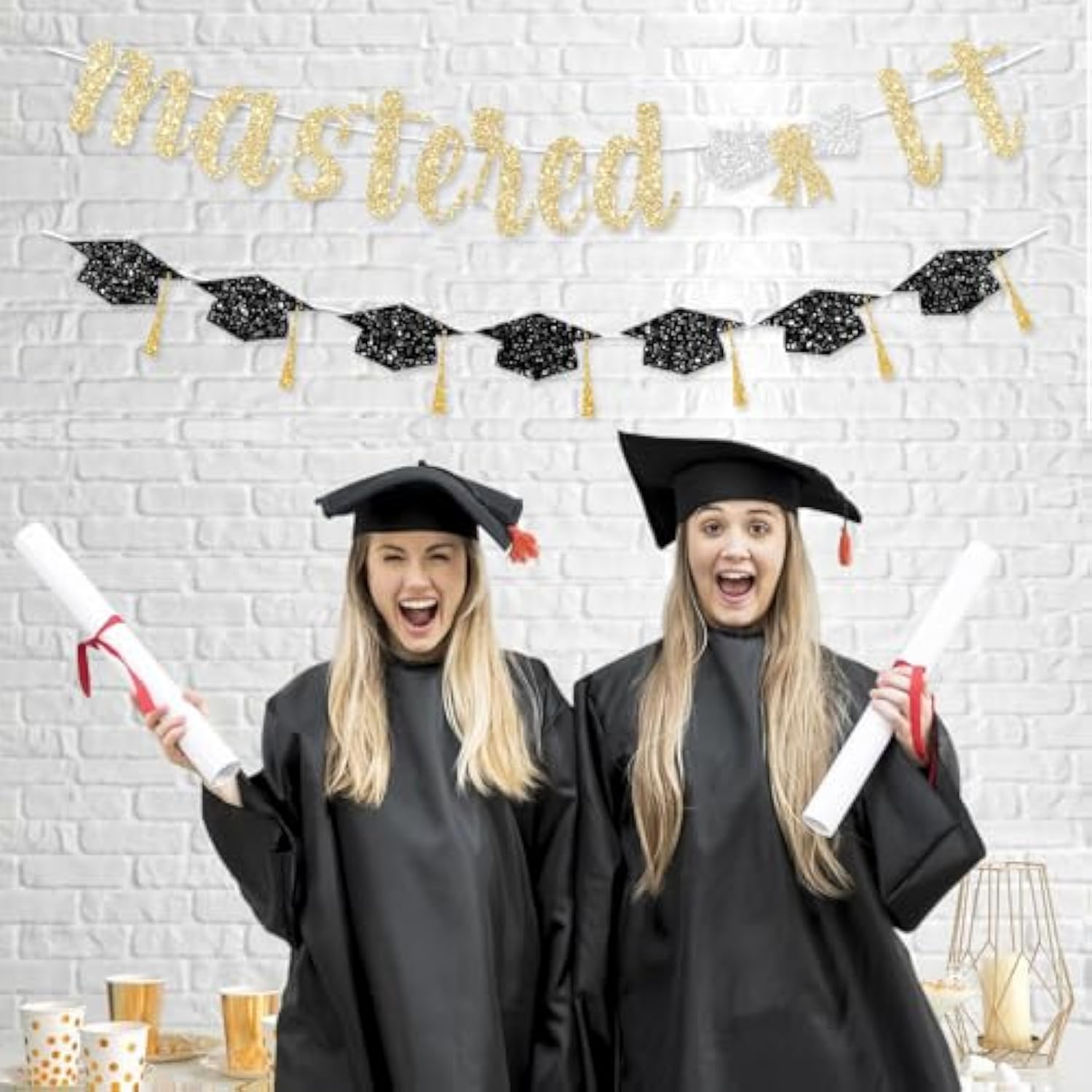 Mastered It Banner, Gold Graduation Banner With Glitter Letter, 12" X 6.5" Cardstock, 9.8Ft Strand Wire, Wall Mount, Perfect For Indoor Masters Graduation Party Decorations
