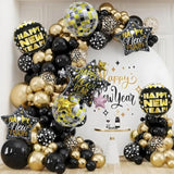 7Pcs 29.5in Black Gold Happy New Year 2026 Foil Balloons Party Decorations