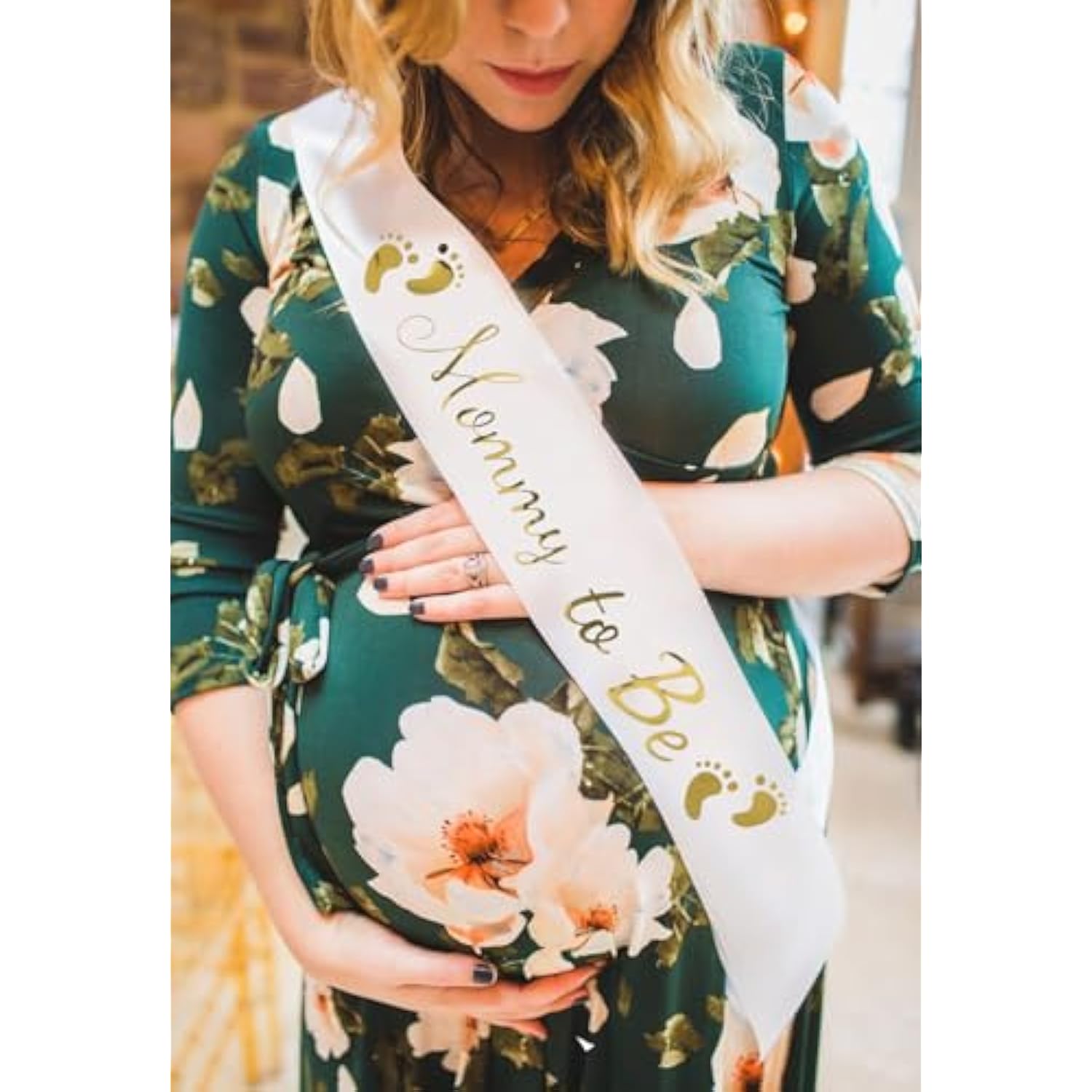 Mommy To Be White Satin Sash - Baby Shower Sash Decorations, Gender Reveal Party, Welcome Baby (1)