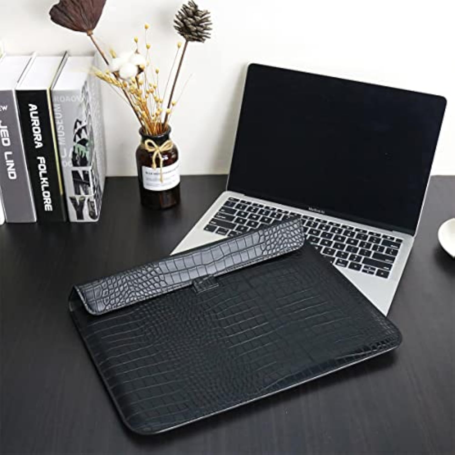 Laptop Sleeve For 2025-2023 Macbook Air 15 Inch M4 A3241 M3 A3114 M2 A2941 Pro 14 A2442 A2779 A2918 A3112 A3185 A3401 2024-2021 Pu Leather Flap Style Case Notebook Bag For Mac Pro 15, Black