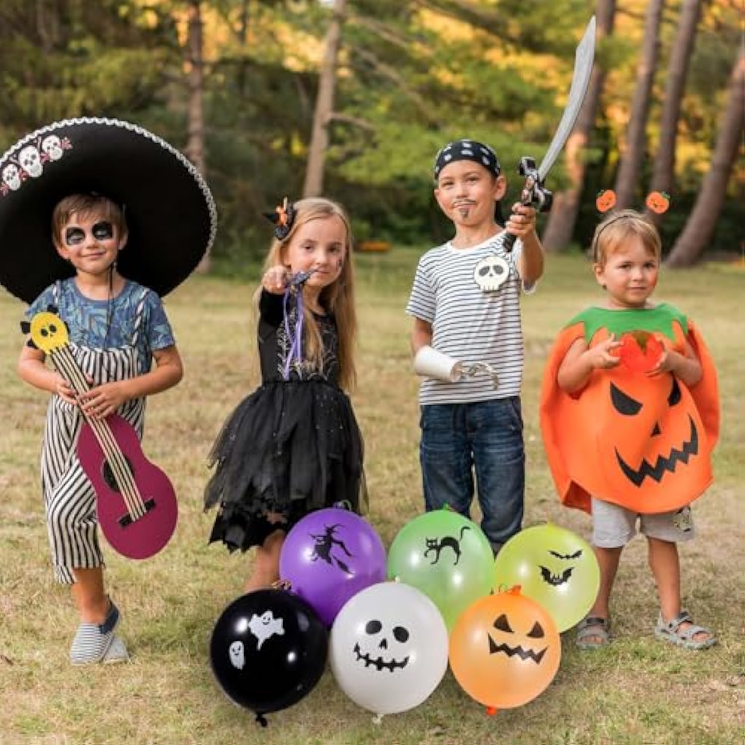 28pcs Halloween Punch Balloons Party Favors Kids Trick or Treat Game Classroom Decorations