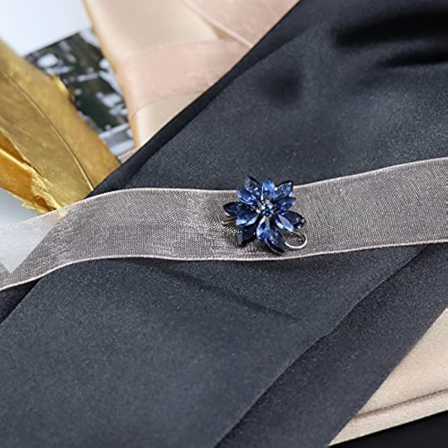 4 Pcs Sliver Rhinestone Buttons Crystal Embellishments Sew On Clothing