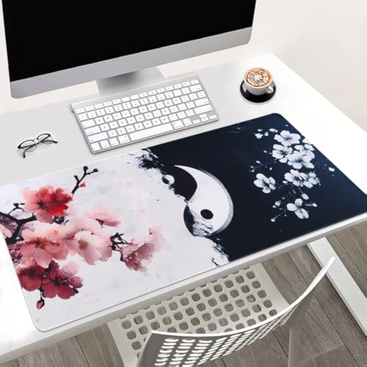 Large Gaming Mouse Pad, Yin Yang Cherry Blossom Design, Extended Desktop Mat, 31.5 X 15.7 Inches, Non-Slip Base