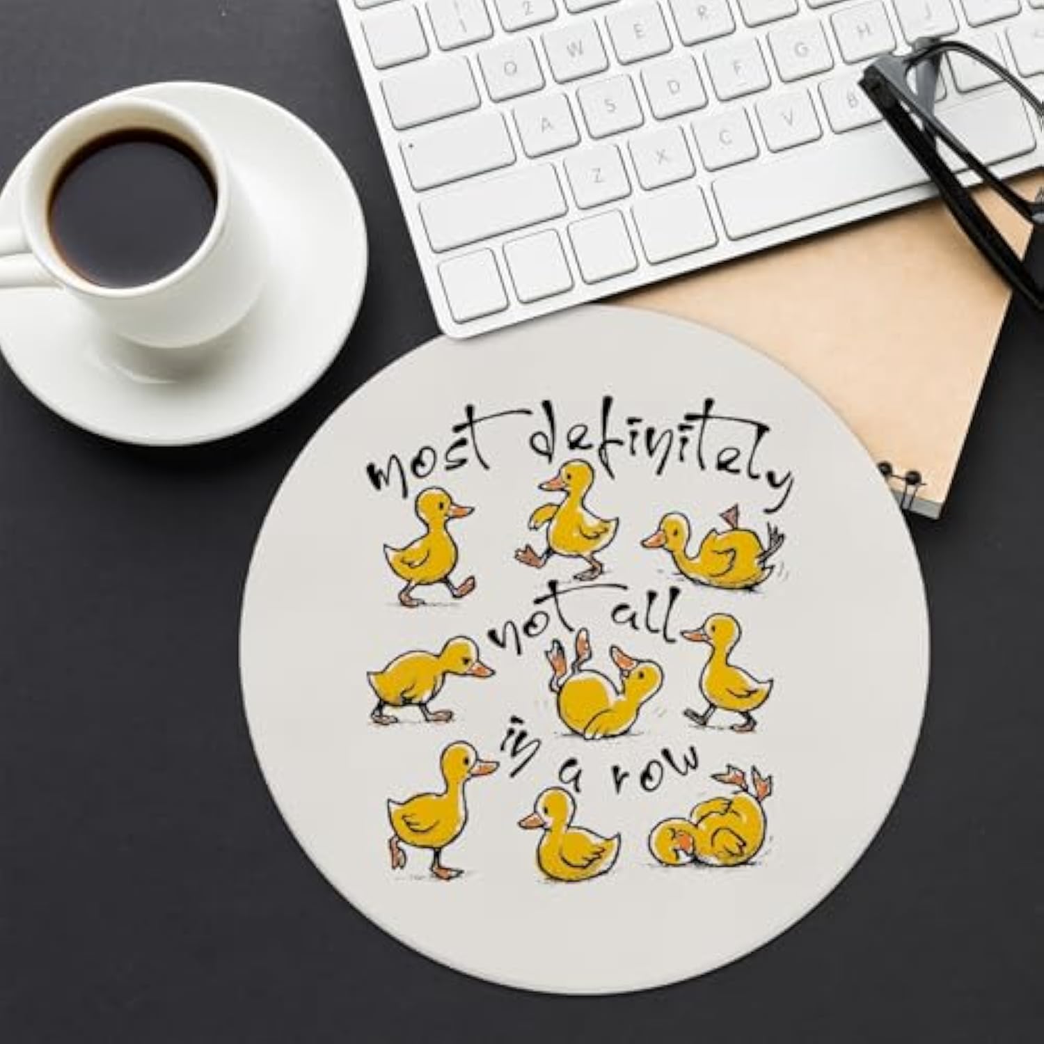 Funny Duck Small Round Kawaii Mouse Pad For Desk, Mouse Pad Cute, Duck Gifts For Duck Lovers Desk Accessories, Office Gifts For Coworkers, Girly Office Decor 8.7X8.7 Inch