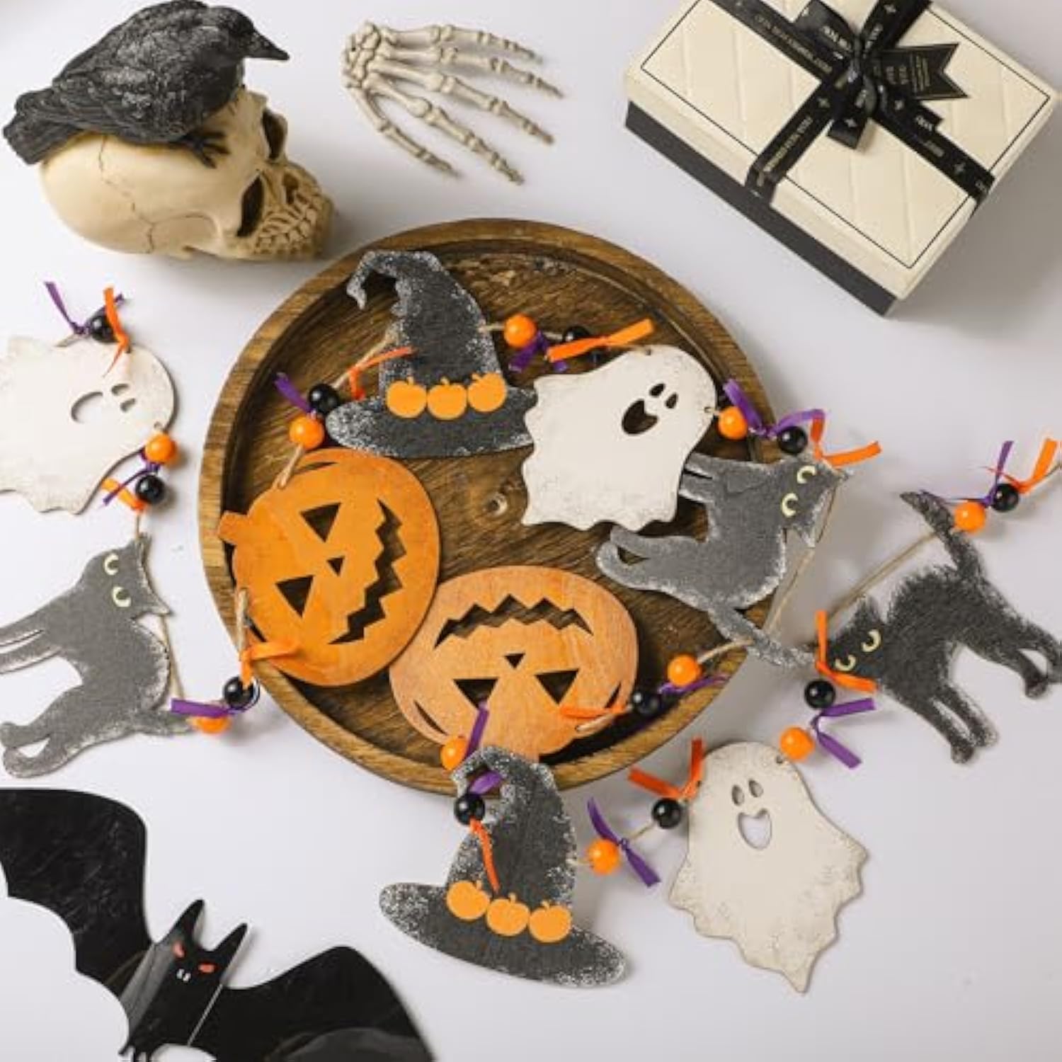 8.2Ft Halloween Wooden Garland with Cat, Ghost, Witch Hat & Pumpkin