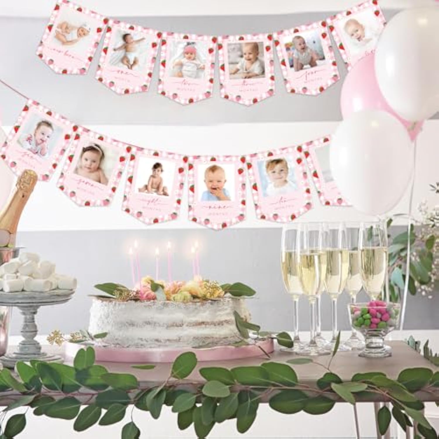 2Pcs Strawberry Photo Banners Pink Red Plaid Daisy Strawberry Banner Newborn To 12 Months Picture Display Garland For 1St Birthday Decoration