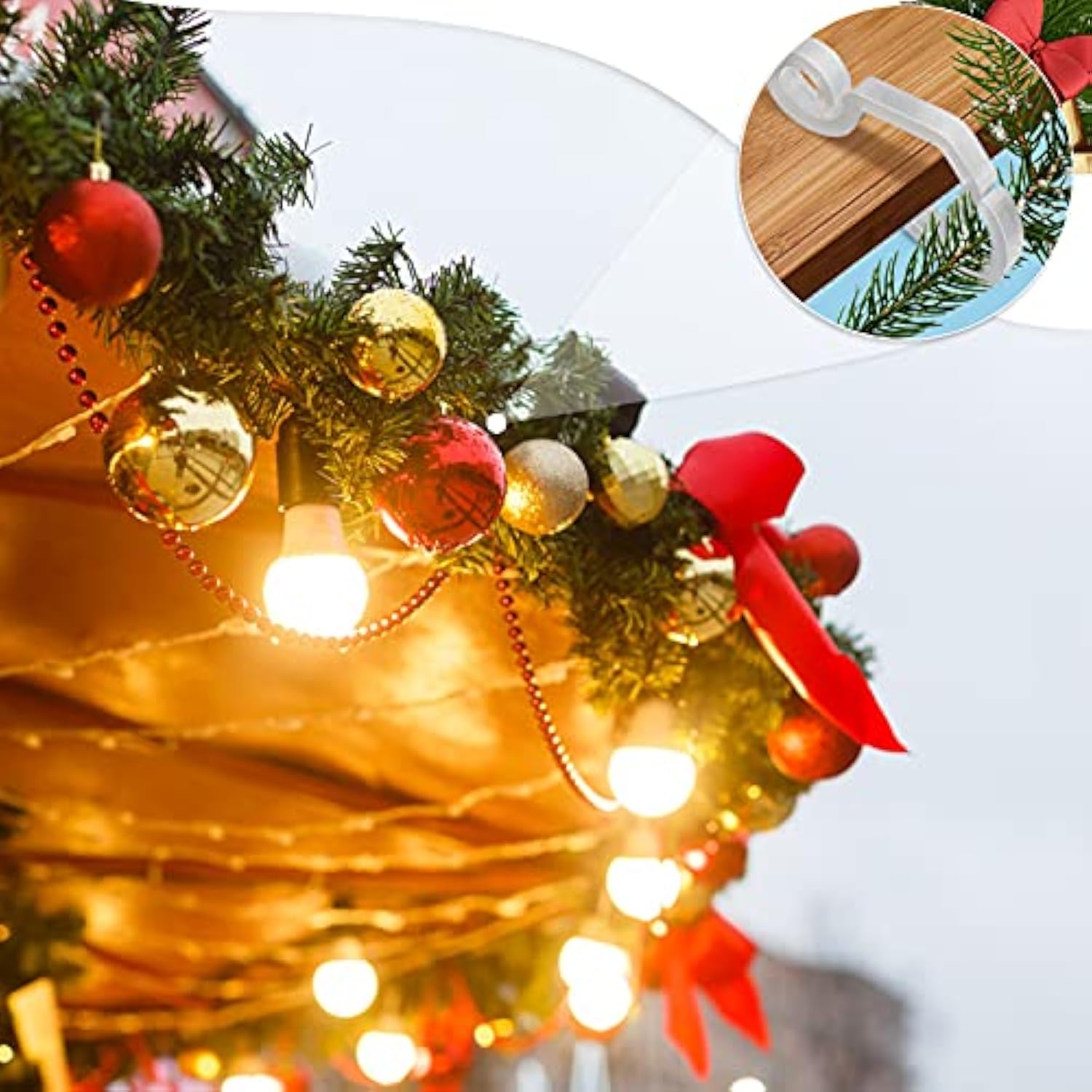 150Pcs Christmas Light Clips Outdoor Plastic Gutter Hooks Christmas Lights Hooks For Hanging Weatherproof Holiday Light Clips For Christmas Decoration (White)