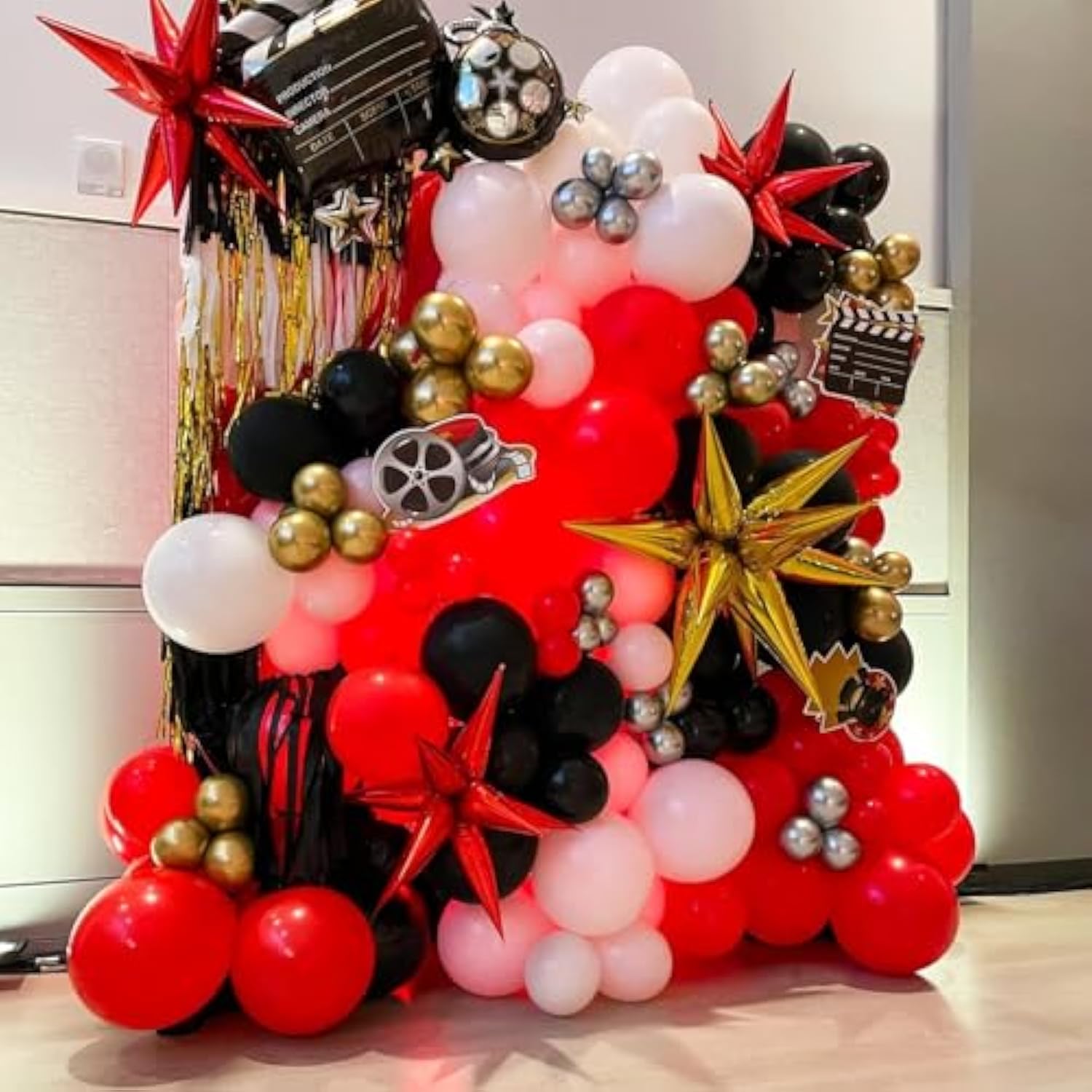 Movie Night Balloon Arch Kit – 134pcs Red, Black & Gold with Popcorn and Clapboard Balloons