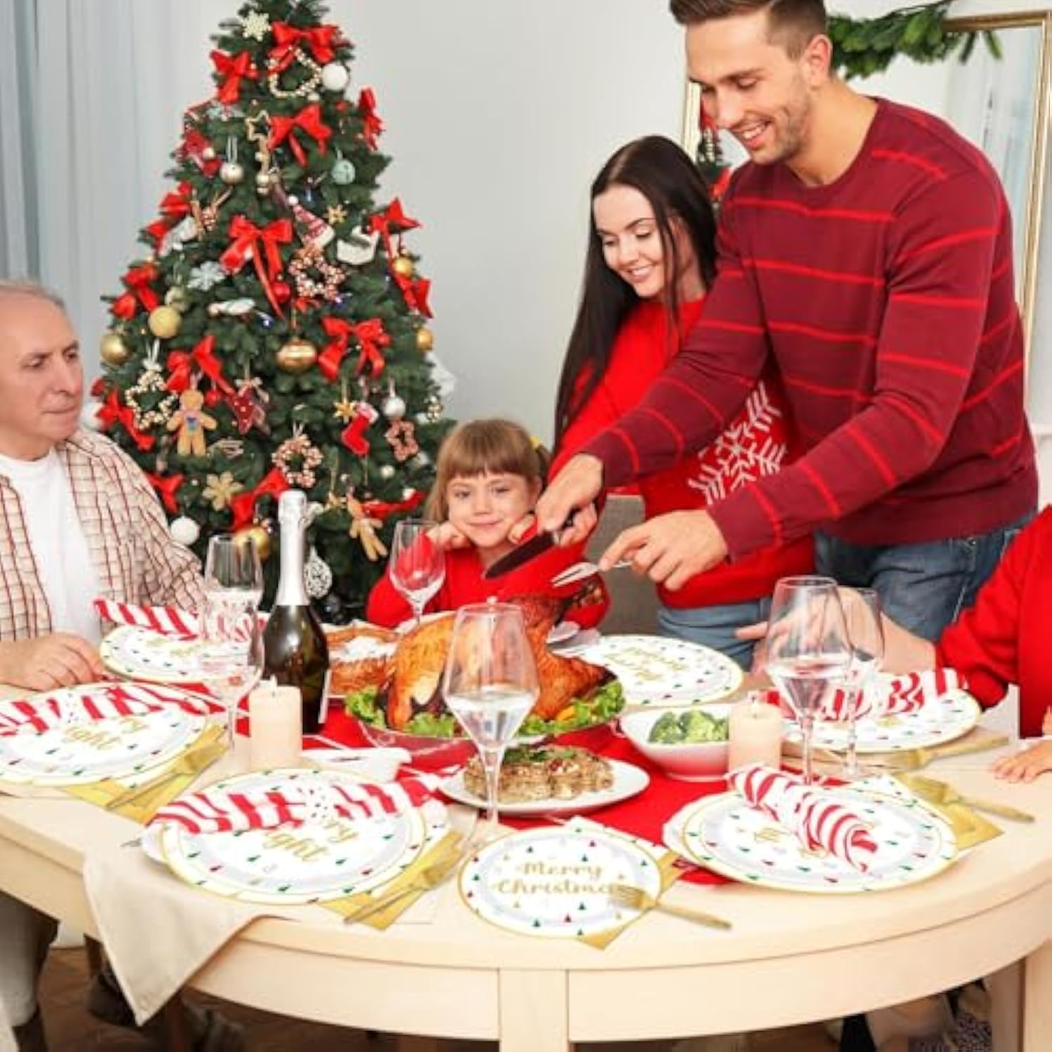 100 Pcs Christmas Paper Plates Napkins Party Supplies Merry Christmas And Tree Design In Red Green And Gold Merry And Bright Party Tableware For Disposable Xmas Holiday Dinner Party Decorations