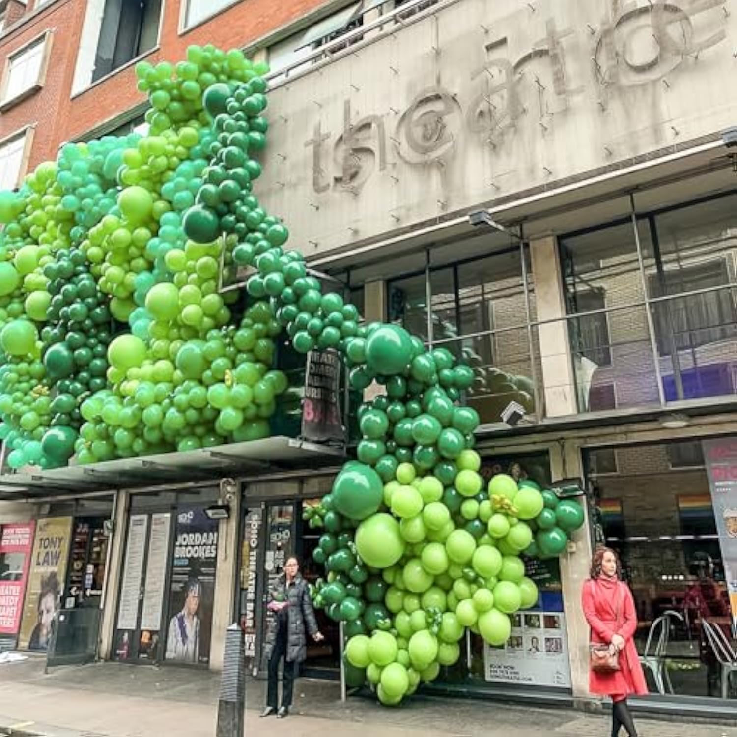 Pearl Light Green Balloons 140Pcs Different Sizes Of 18 12 10 5 Inch Pastel Neon Green Balloon Arch Kit For Baby Shower Wedding Spring Forest Theme Birthday Party Decorations Green-Z43