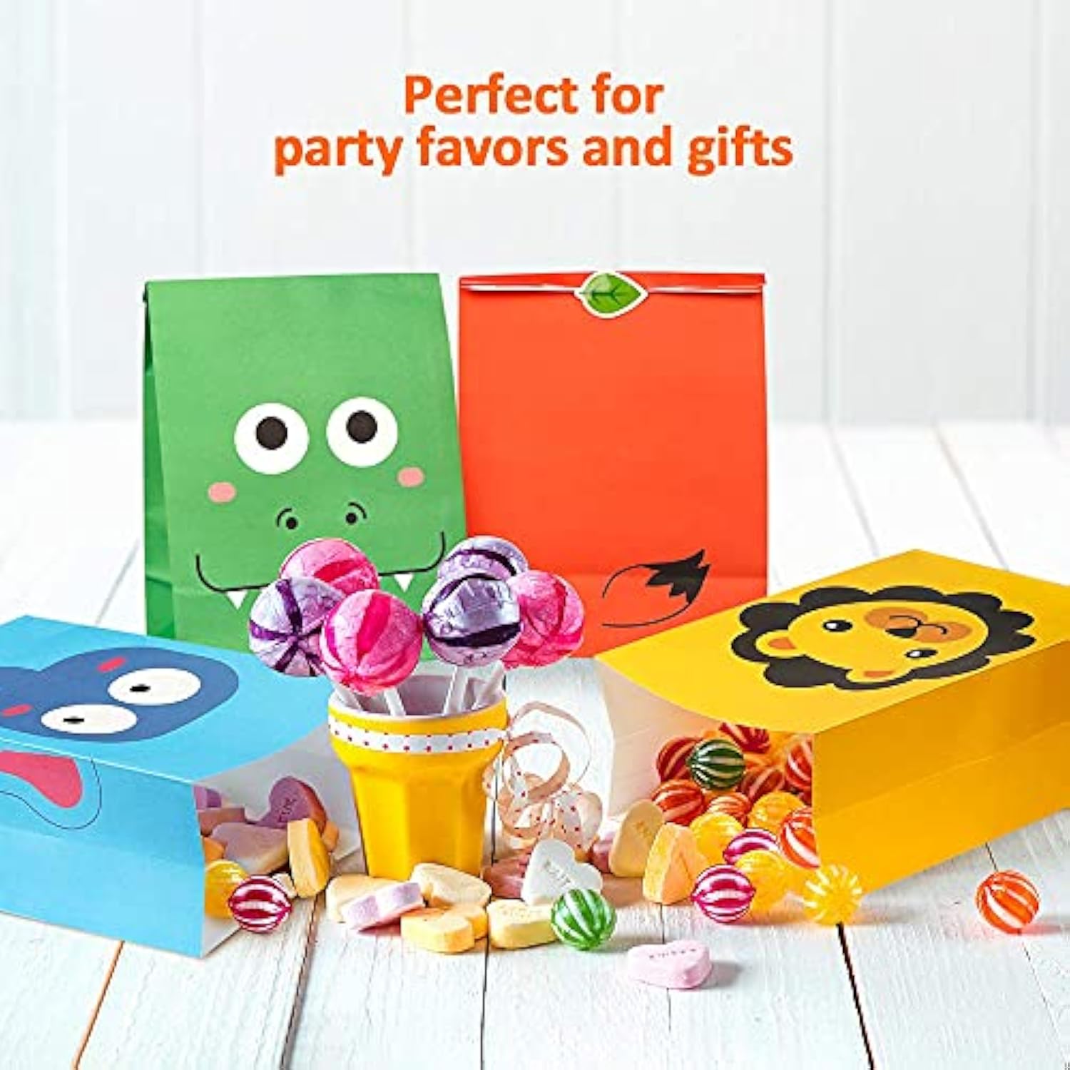24 Pack Animal Party Favor Bags, Goodie Bags For Kids Birthday, Small Gift Bags Bulk Paper Treat Bags For Toddler Baby Shower Party Supplies School Classroom Loot Bags For Girls Boys