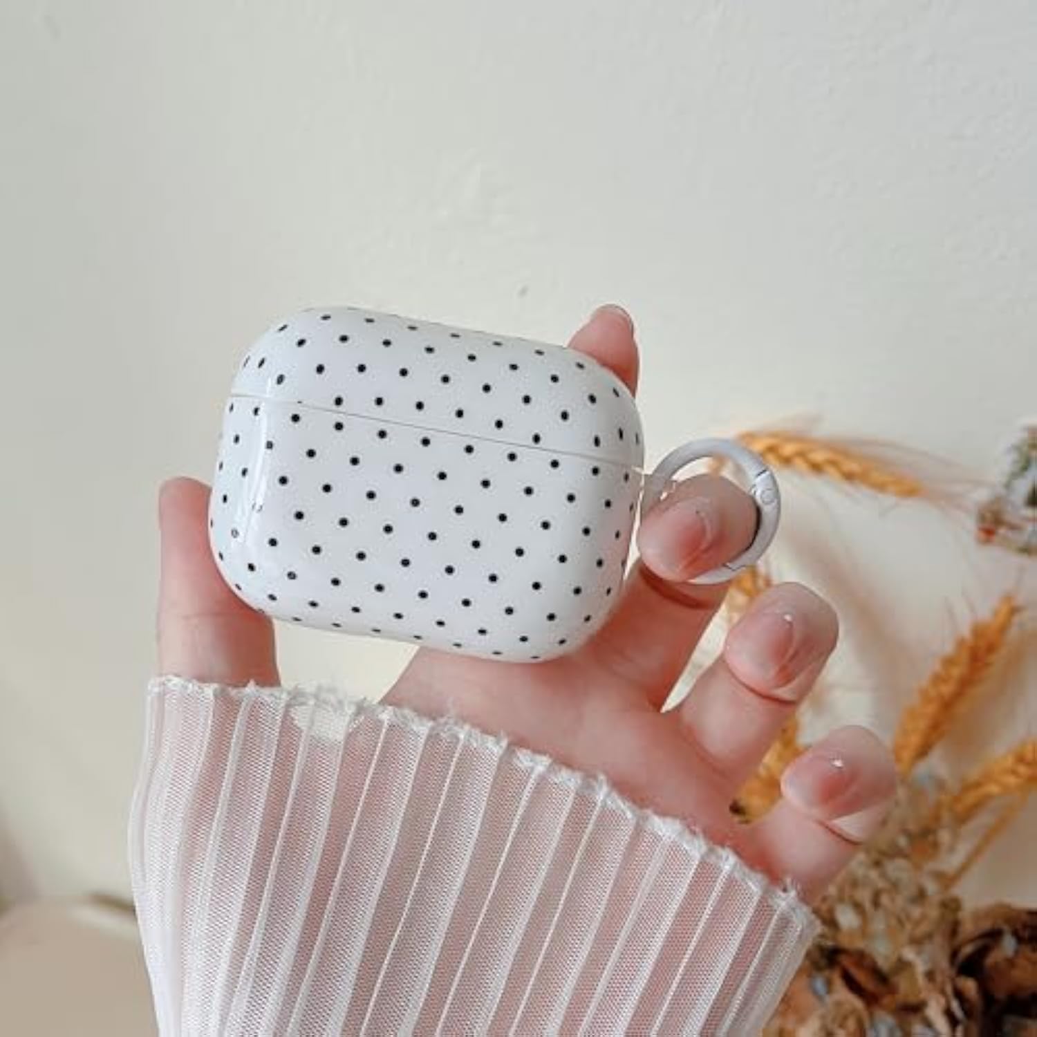 AirPods Pro 2 Case with Cleaner Kit Cute Polka Dot Pattern Design for Women Girls Keychain Protective Shockproof Cover for AirPods Pro 2nd/1st Generation White