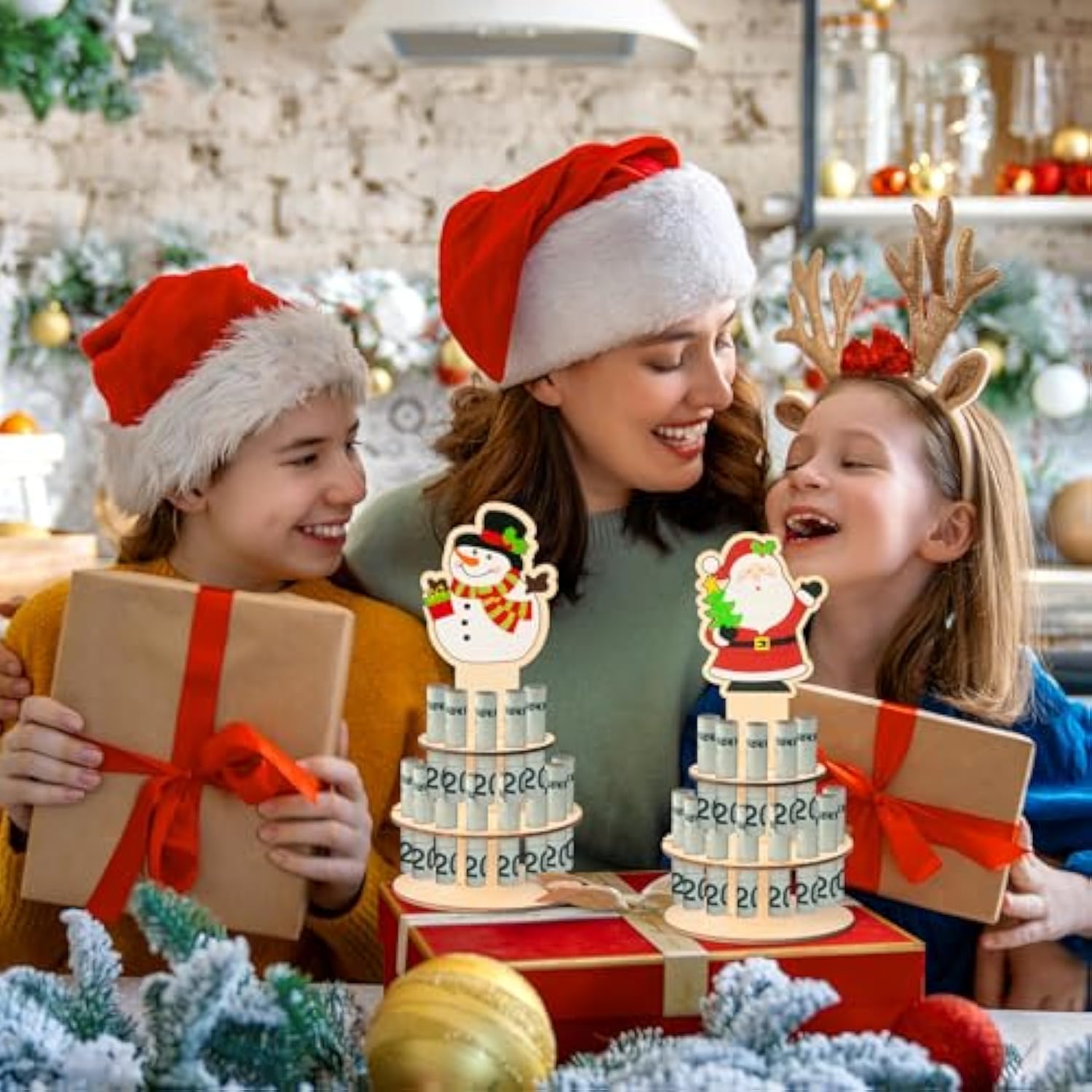 3Pcs Christmas Unique Money Holder For Cash Gift, Merry Christmas Money Cake Wooden Cash Holders With 25 Holes, Xmas Cake Decoration Card For Party Decor Supplies