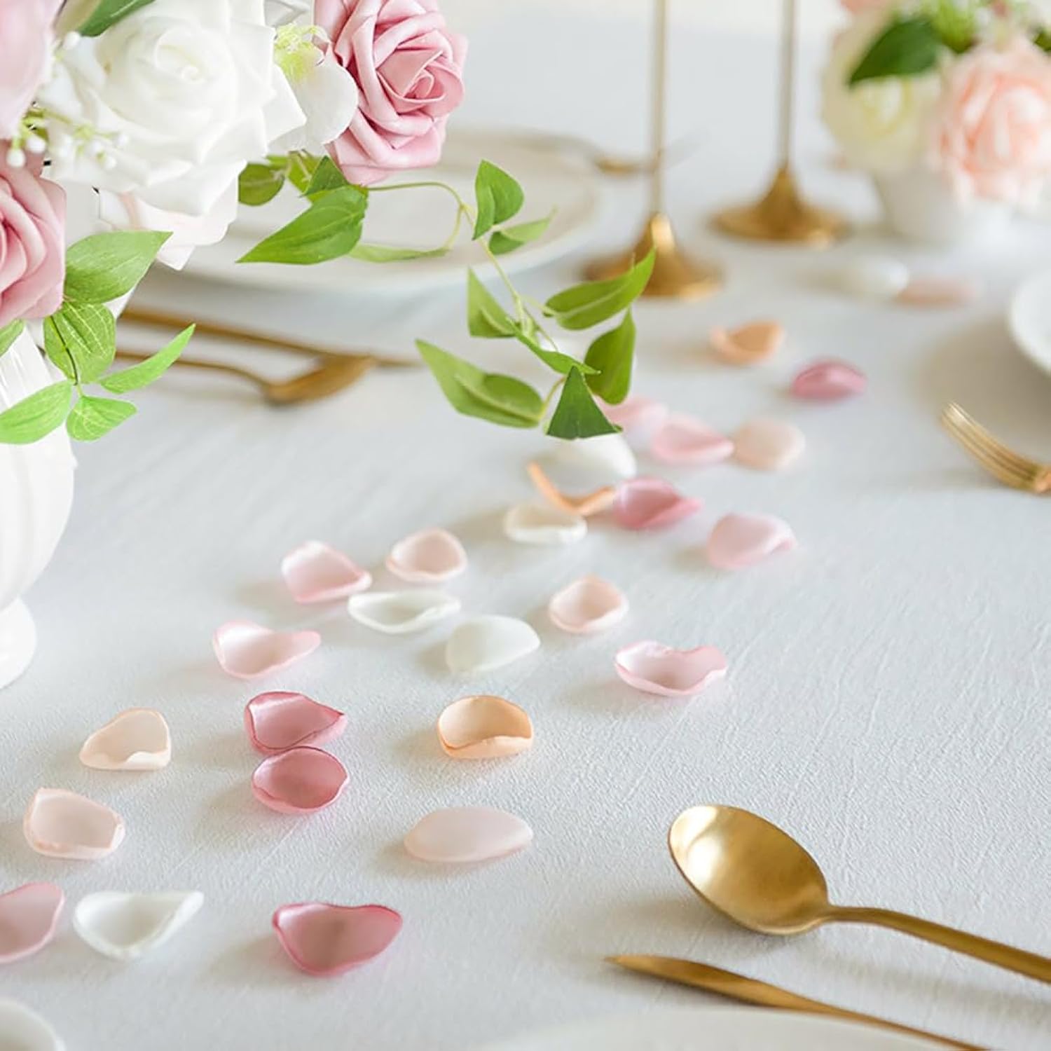 200 Pcs Silk Table Rose Petals Artificial Flower Petals Bridal Shower Flower Petals Wedding Basket Aisle Petals Valentine'S Day Proposal Petals Romantic Night Flower Decorations Green
